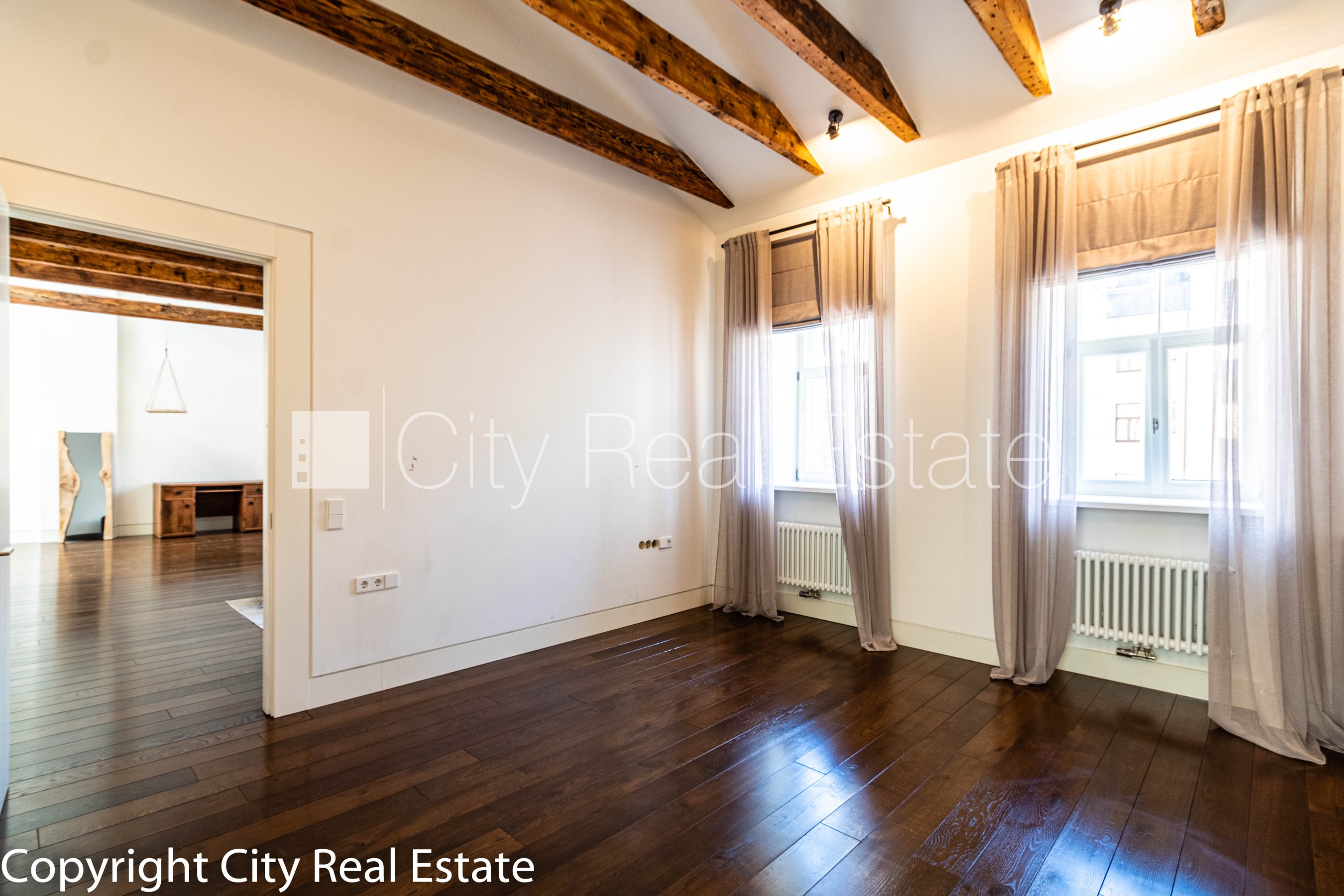 Sludinājumi. Projekts - J5, renovēta māja, vieta automašīnai, pazemes autostāvvieta, apsargāta teritorija, ir Cena: 590000 EUR Foto #12