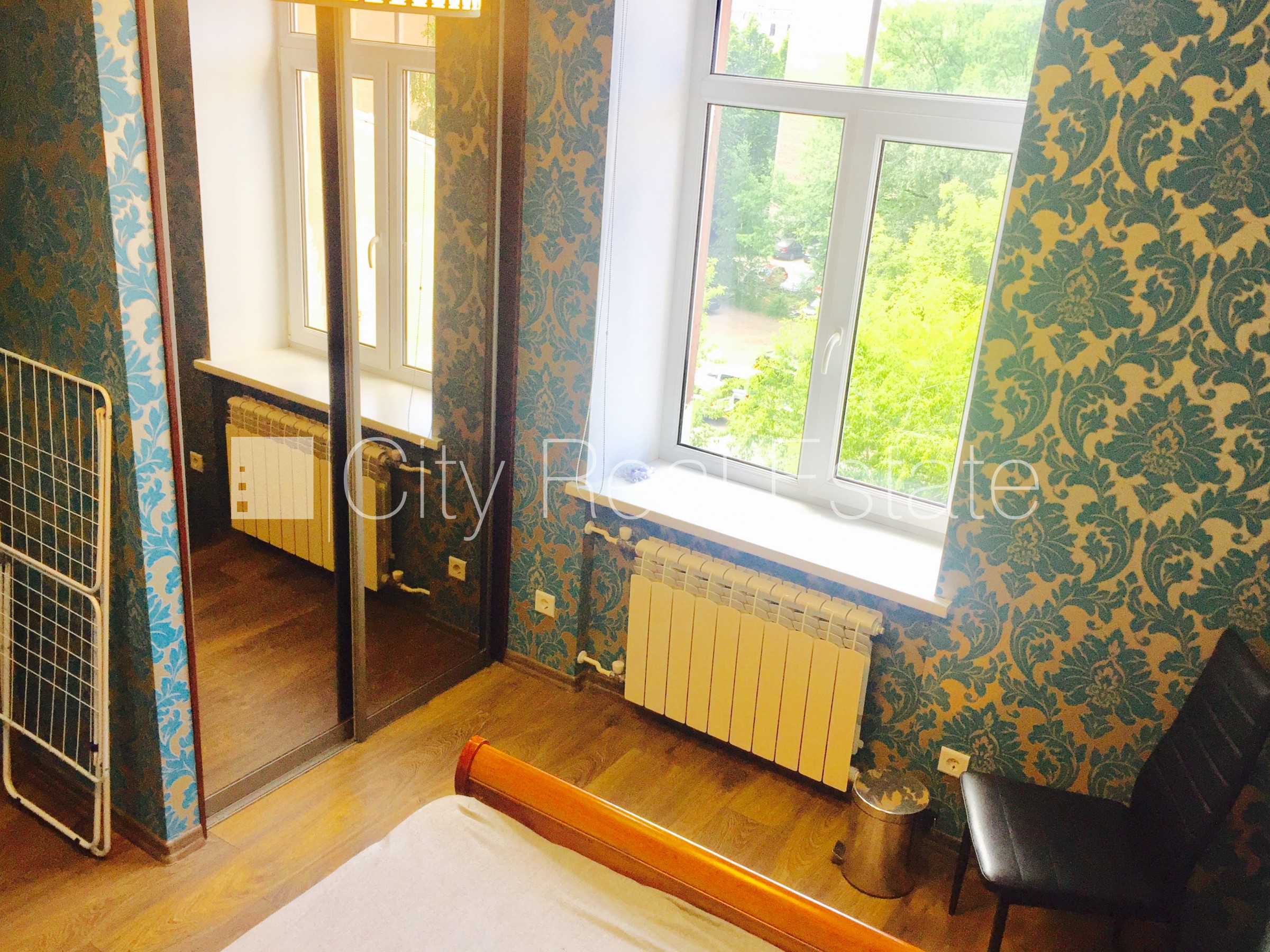 Sludinājumi. Projekts - Aleksandra Čaka 33, pagalma māja, renovēta māja, labiekārtots apzaļumots pagalms, ieeja Cena: 400 EUR/mēn Foto #7