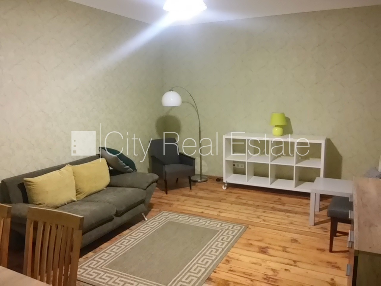 Sludinājumi. Fasādes māja, renovēta māja, labiekārtots apzaļumots pagalms, slēgts pagalms, ieeja no pagalma, Cena: 1000 EUR/mēn Foto #4