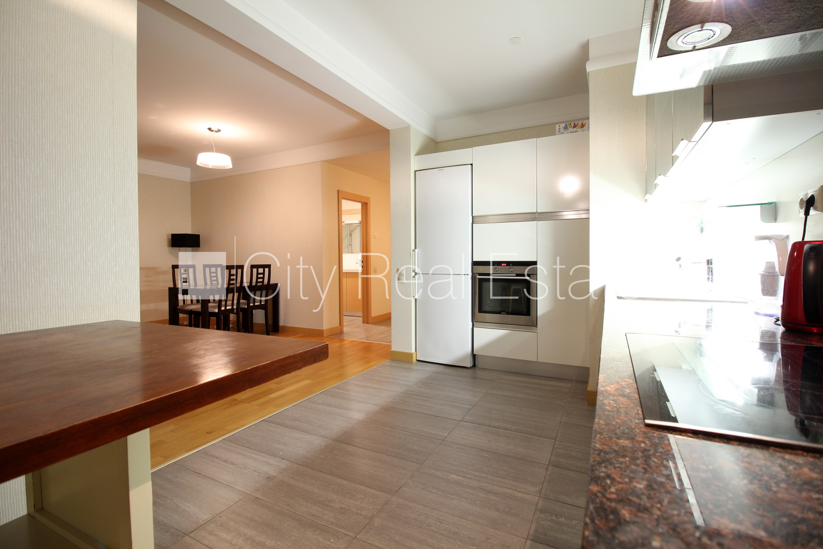 Sludinājumi. Projekts - Panorama Plaza, jaunceltne, pagrabstāvā pieejama noliktava, iespēja nomāt pazemes Cena: 820 EUR/mēn Foto #5