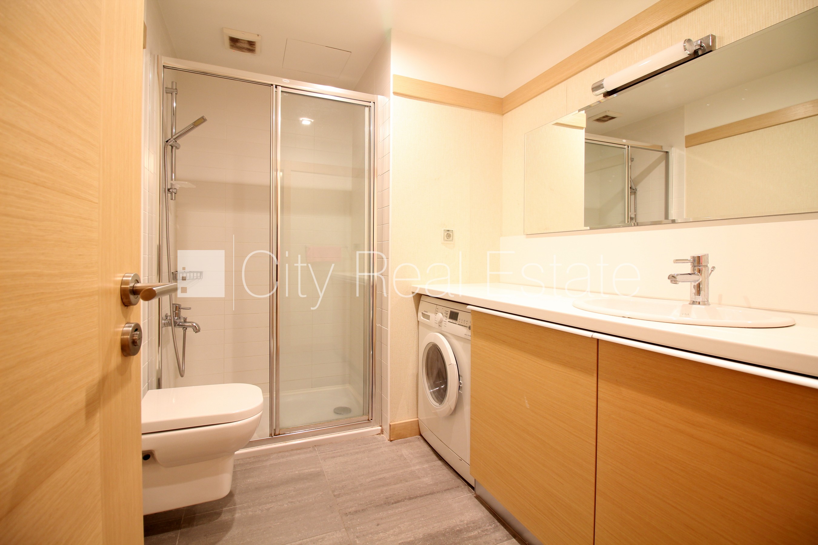 Sludinājumi. Projekts - Panorama Plaza, jaunceltne, pagrabstāvā pieejama noliktava, iespēja nomāt pazemes Cena: 820 EUR/mēn Foto #9