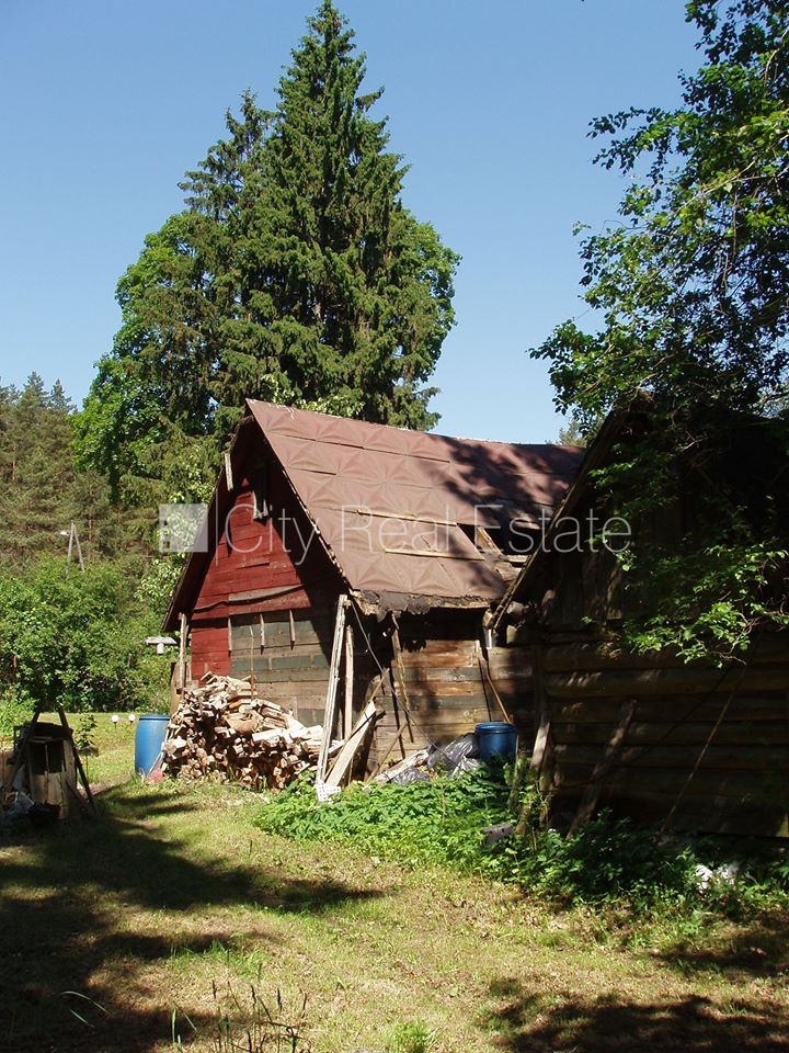 Sludinājumi. Dakstiņu jumta segums, fasāde ar koka apdari, iežogota teritorija, malkas apkure, iespēja ierīkot Cena: 79000 EUR Foto #11