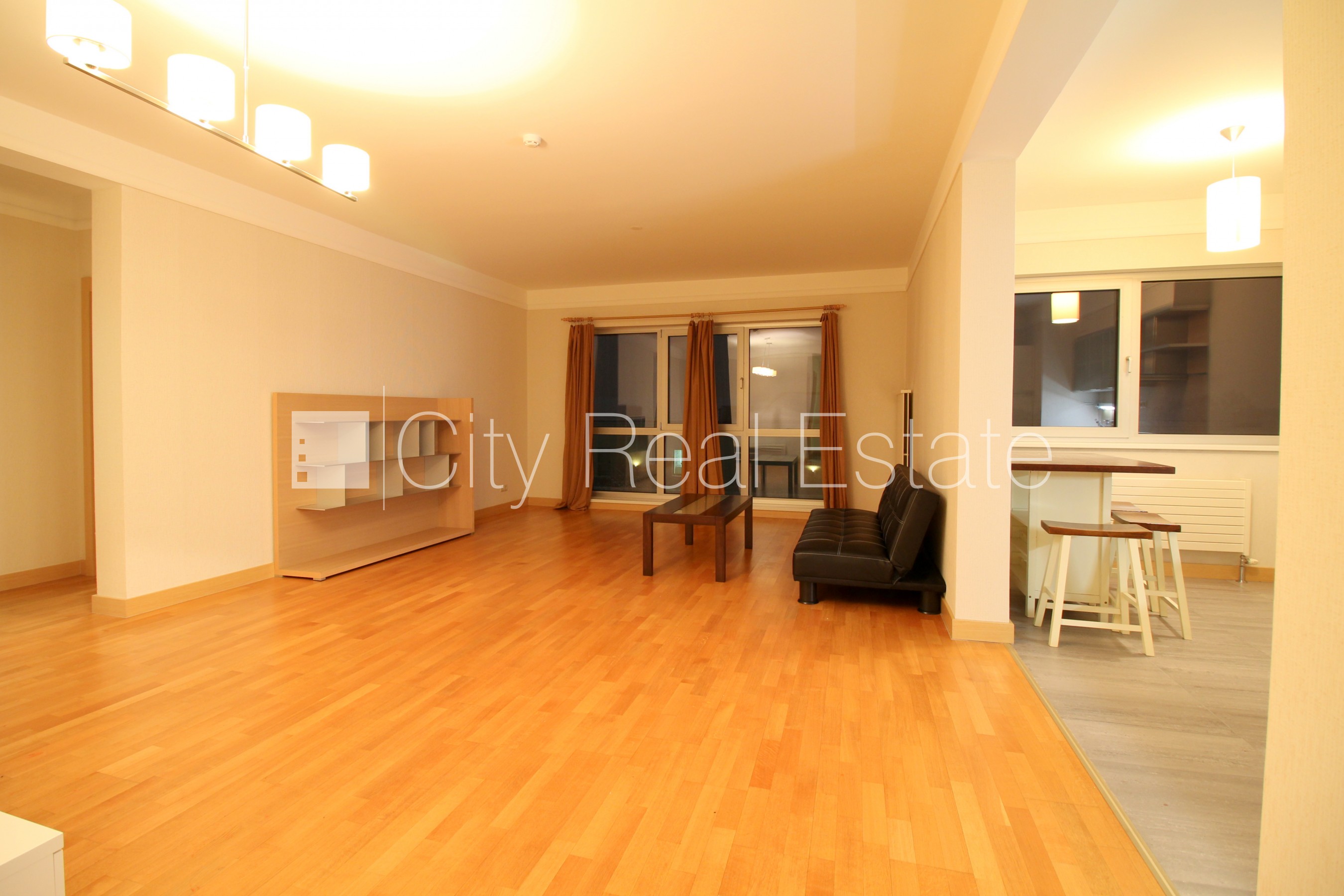 Sludinājumi. Projekts - Panorama Plaza, jaunceltne, pazemes autostāvvieta, apsargāta teritorija, pagalmā bērnu Cena: 850 EUR/mēn Foto #2