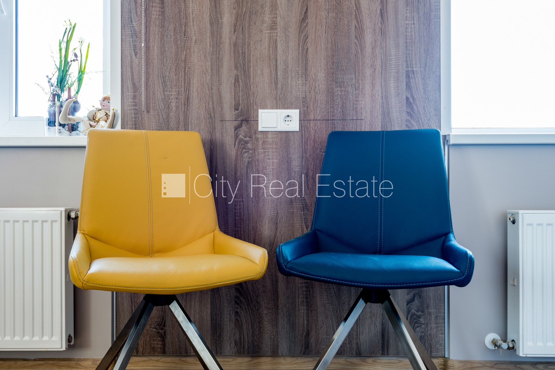 Sludinājumi. Renovēta māja, labiekārtota apzaļumota teritorija, vieta automašīnai, studio tipa, virtuve Cena: 415 EUR/mēn Foto #9