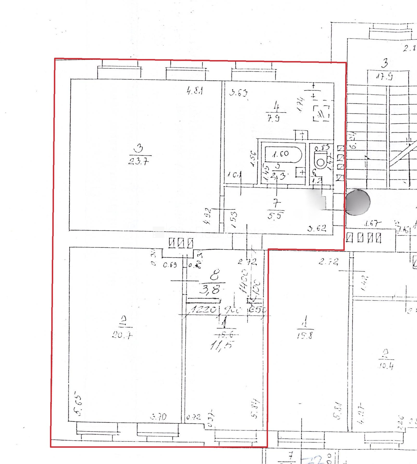 Sludinājumi. Pagalma māja, bruģēts piebraucamais ceļš, slēgts pagalms, vieta automašīnai, apsargāts pagalms, Cena: 650 EUR/mēn Foto #16