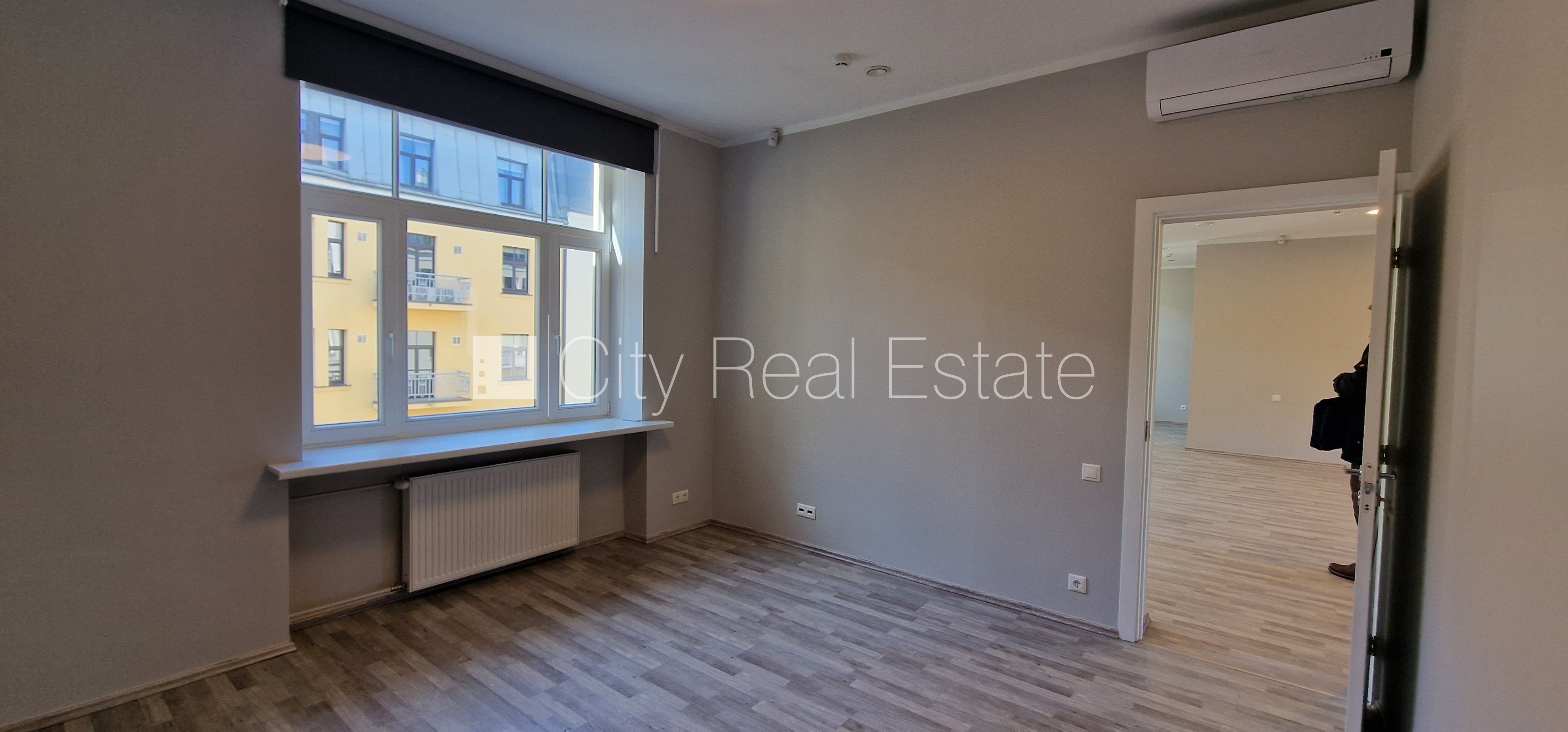 Sludinājumi. Pagalma māja, renovēta māja, labiekārtota apzaļumota teritorija, bruģēts piebraucamais ceļš, Cena: 870 EUR/mēn Foto #9