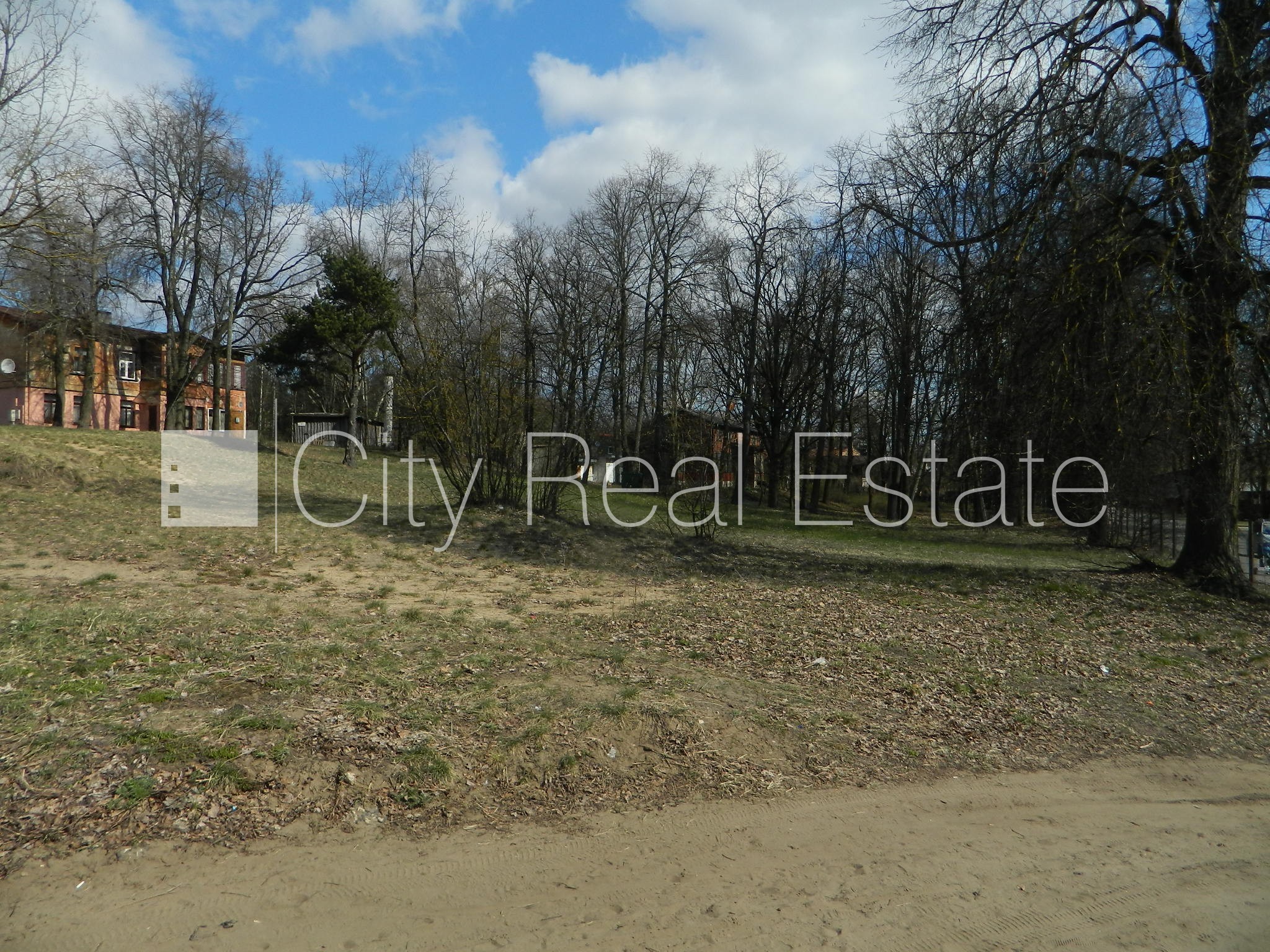 Sludinājumi. Iespējama mazstāvu apbūve, atļauts būvēt trīs stāvu ēku, atļauts būvēt četru stāvu ēku, Cena: 330000 EUR Foto #23