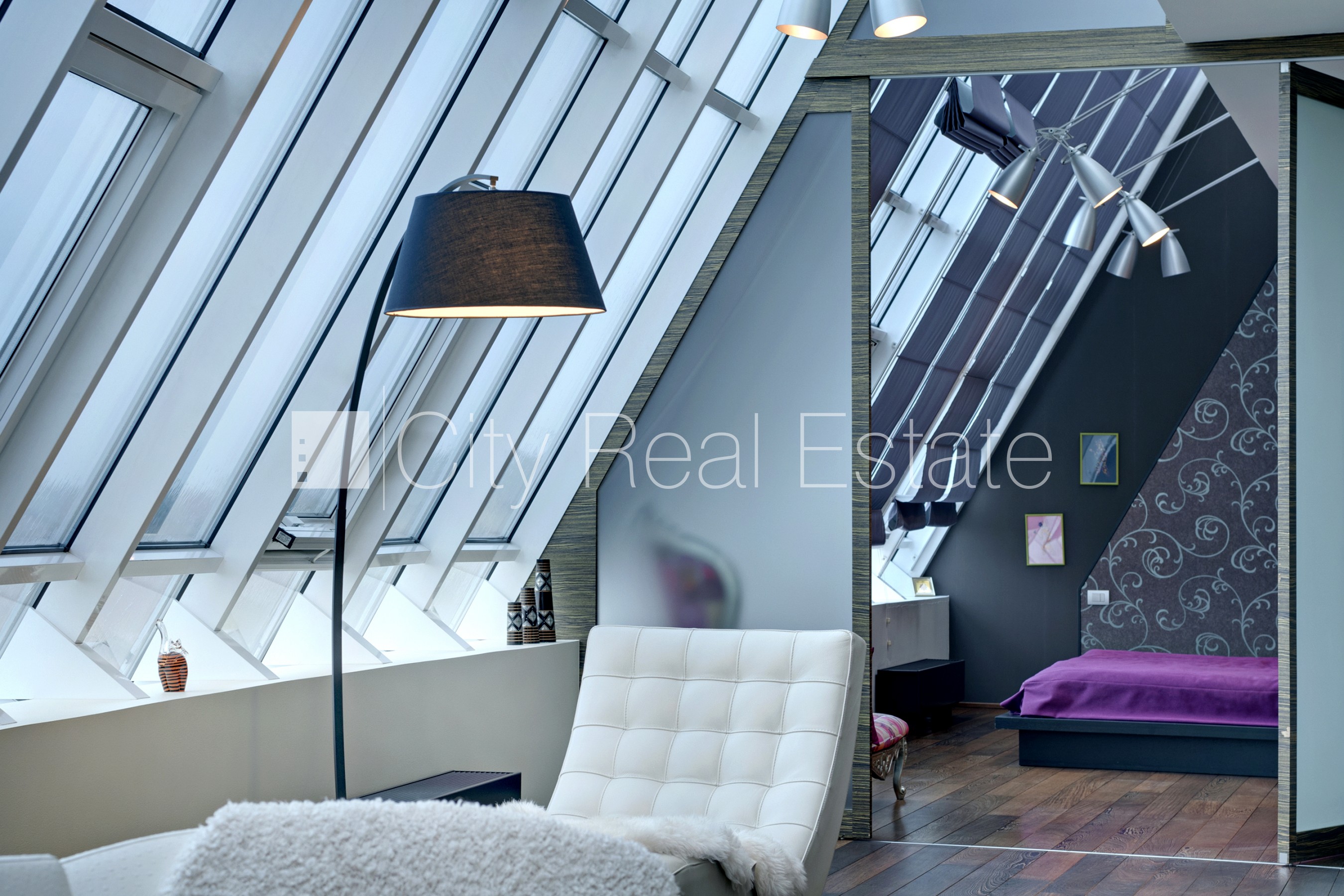 Sludinājumi. Projekts - Centra Nams, labiekārtota apzaļumota teritorija, pazemes autostāvvieta, luksuss Cena: 2500 EUR/mēn Foto #23