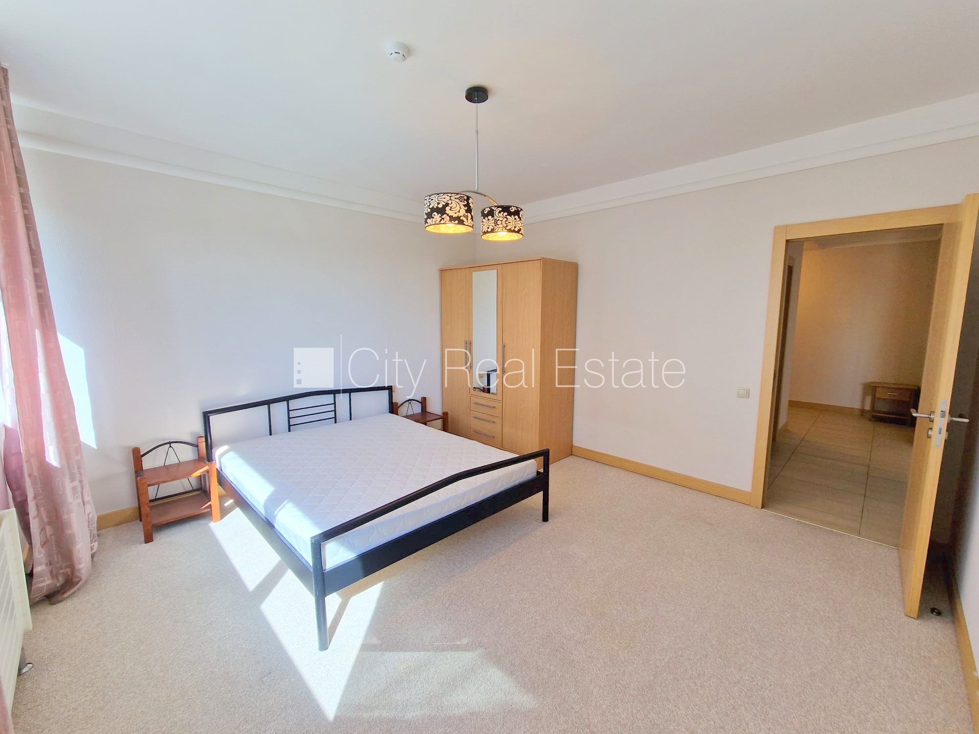 Sludinājumi. Projekts - Panorama Plaza, jaunceltne, slēgts pagalms, iespēja nomāt pazemes autostāvvietu, pagalmā Cena: 680 EUR/mēn Foto #12