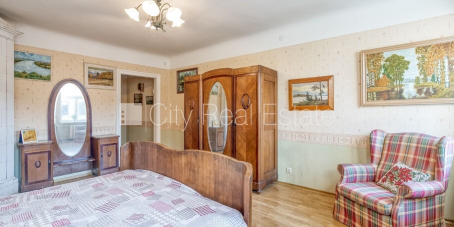 Sludinājumi. Fasādes māja, slēgts pagalms, vieta automašīnai, ieeja no pagalma, kāpņu telpa pēc kosmētiskā Cena: 149500 EUR Foto #10