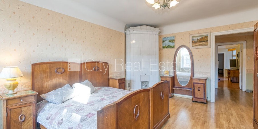 Sludinājumi. Fasādes māja, slēgts pagalms, vieta automašīnai, ieeja no pagalma, kāpņu telpa pēc kosmētiskā Cena: 149500 EUR Foto #14