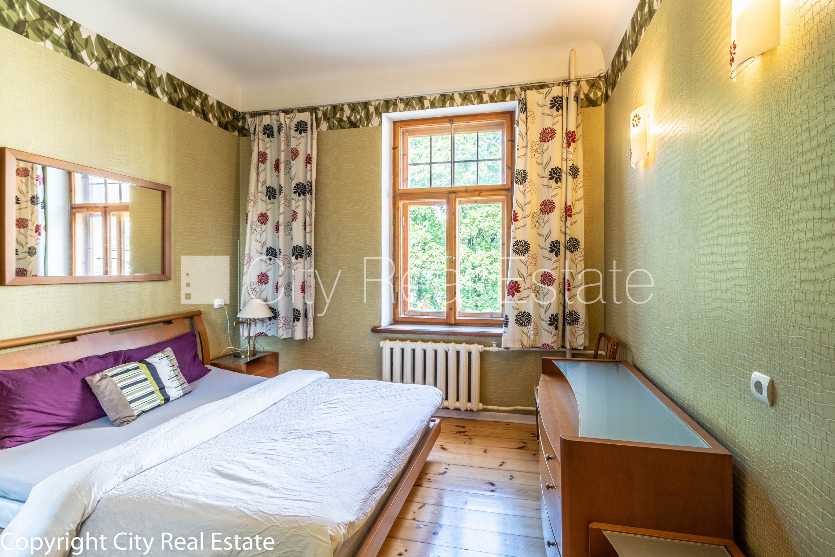 Sludinājumi. Fasādes māja, renovēta māja, ir lifts, kāpņu telpa pēc kapitālā remonta, viena istaba izolēta, Cena: 750 EUR/mēn Foto #8