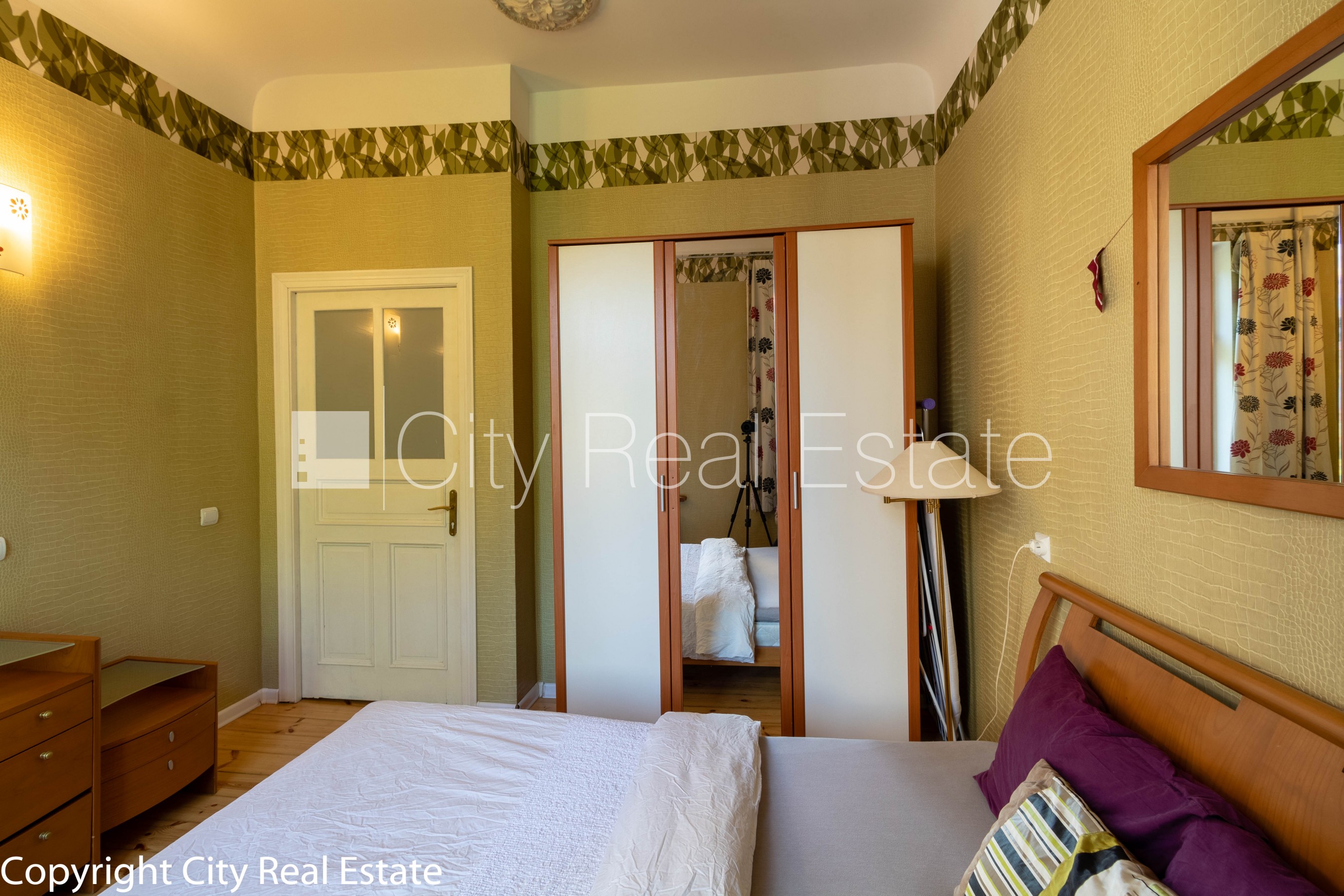 Sludinājumi. Fasādes māja, renovēta māja, ir lifts, kāpņu telpa pēc kapitālā remonta, viena istaba izolēta, Cena: 750 EUR/mēn Foto #10