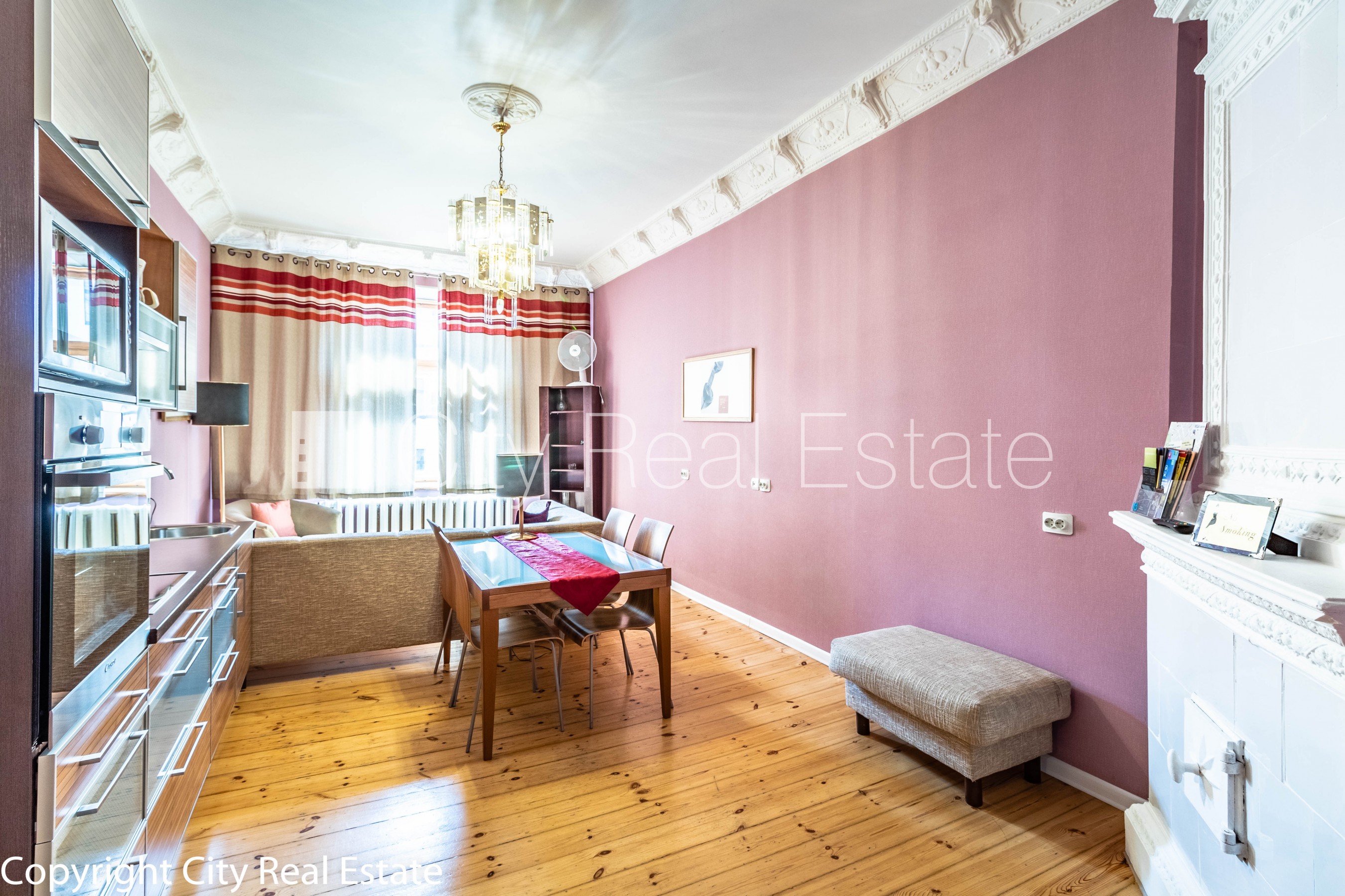 Sludinājumi. Fasādes māja, renovēta māja, ir lifts, kāpņu telpa pēc kapitālā remonta, viena istaba izolēta, Cena: 750 EUR/mēn Foto #3