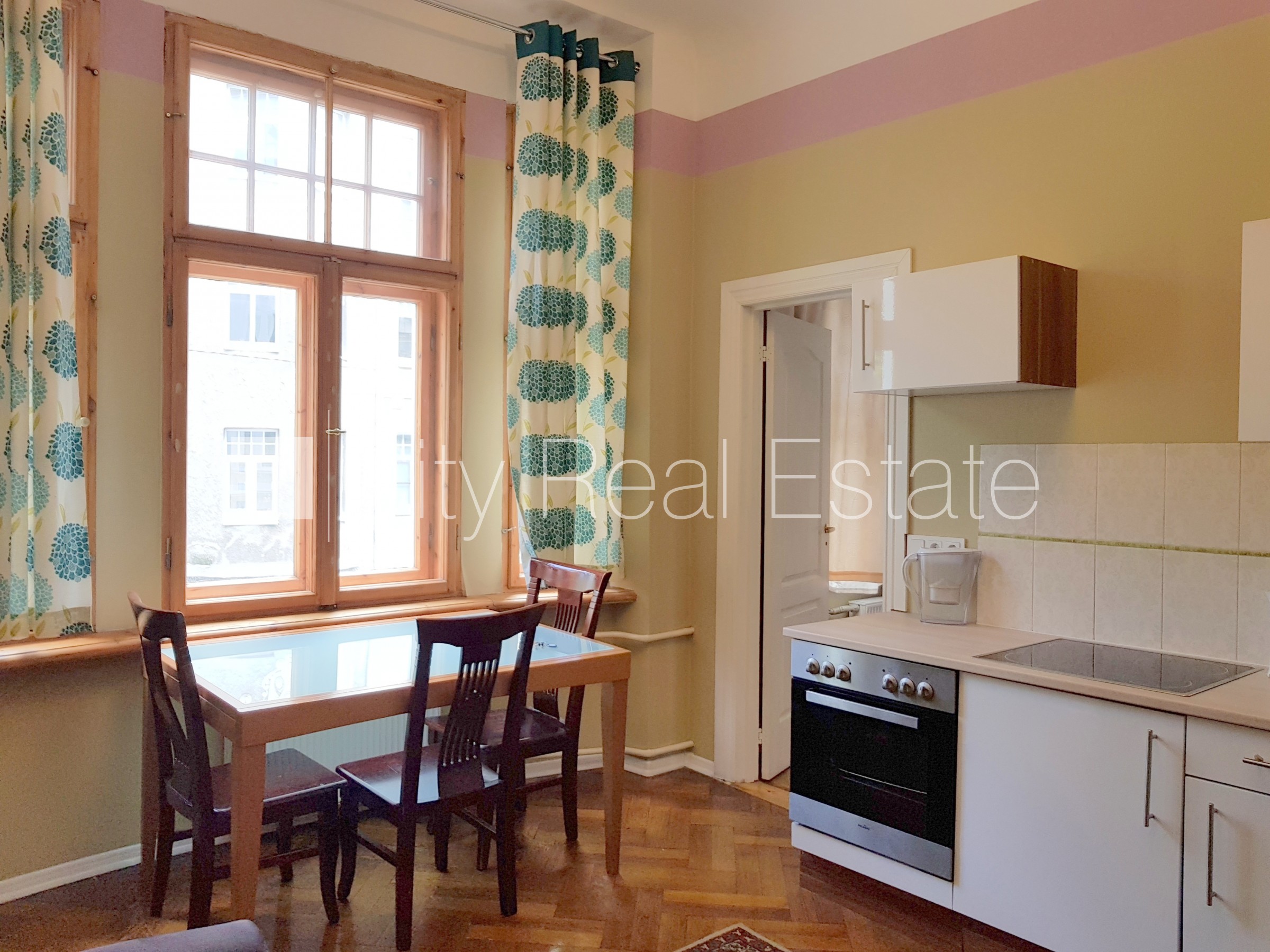 Sludinājumi. Šo dzīvokli izīrē pa diennaktīm (īstermiņa īre), īres cena sludinājumā norādīta par vienu diennakts Cena: 60 EUR/mēn Foto #7