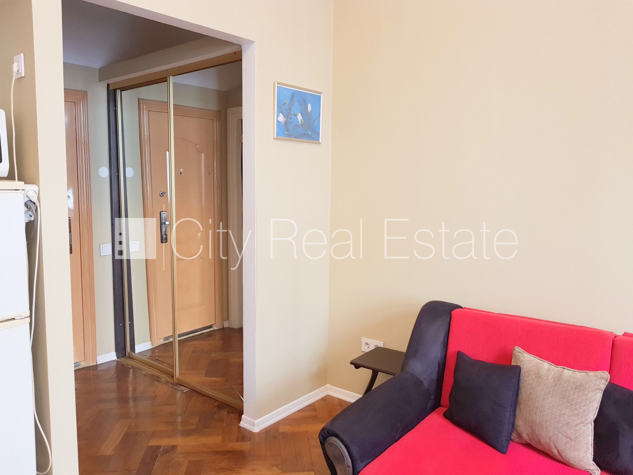 Sludinājumi. Šo dzīvokli izīrē pa diennaktīm (īstermiņa īre), īres cena sludinājumā norādīta par vienu diennakts Cena: 60 EUR/mēn Foto #9