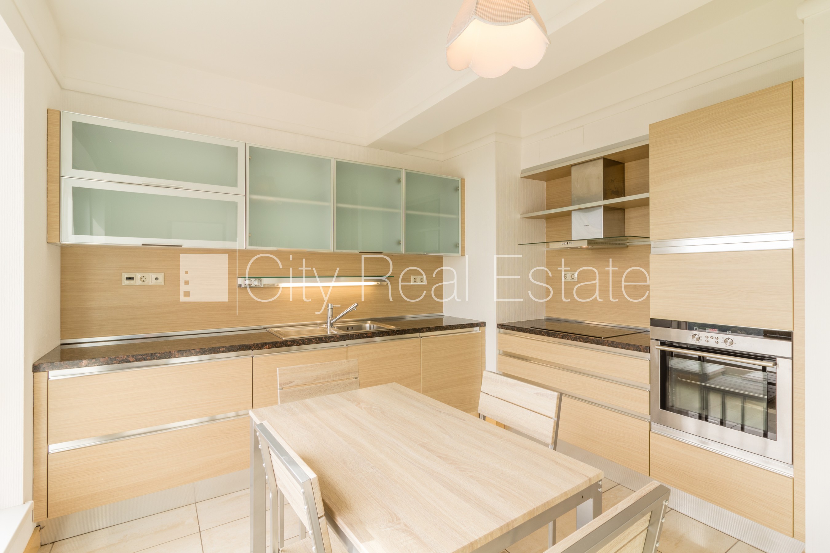 Sludinājumi. Projekts - Panorama Plaza, jaunceltne, pagrabstāvā pieejama noliktava, labiekārtota apzaļumota Cena: 280000 EUR Foto #6