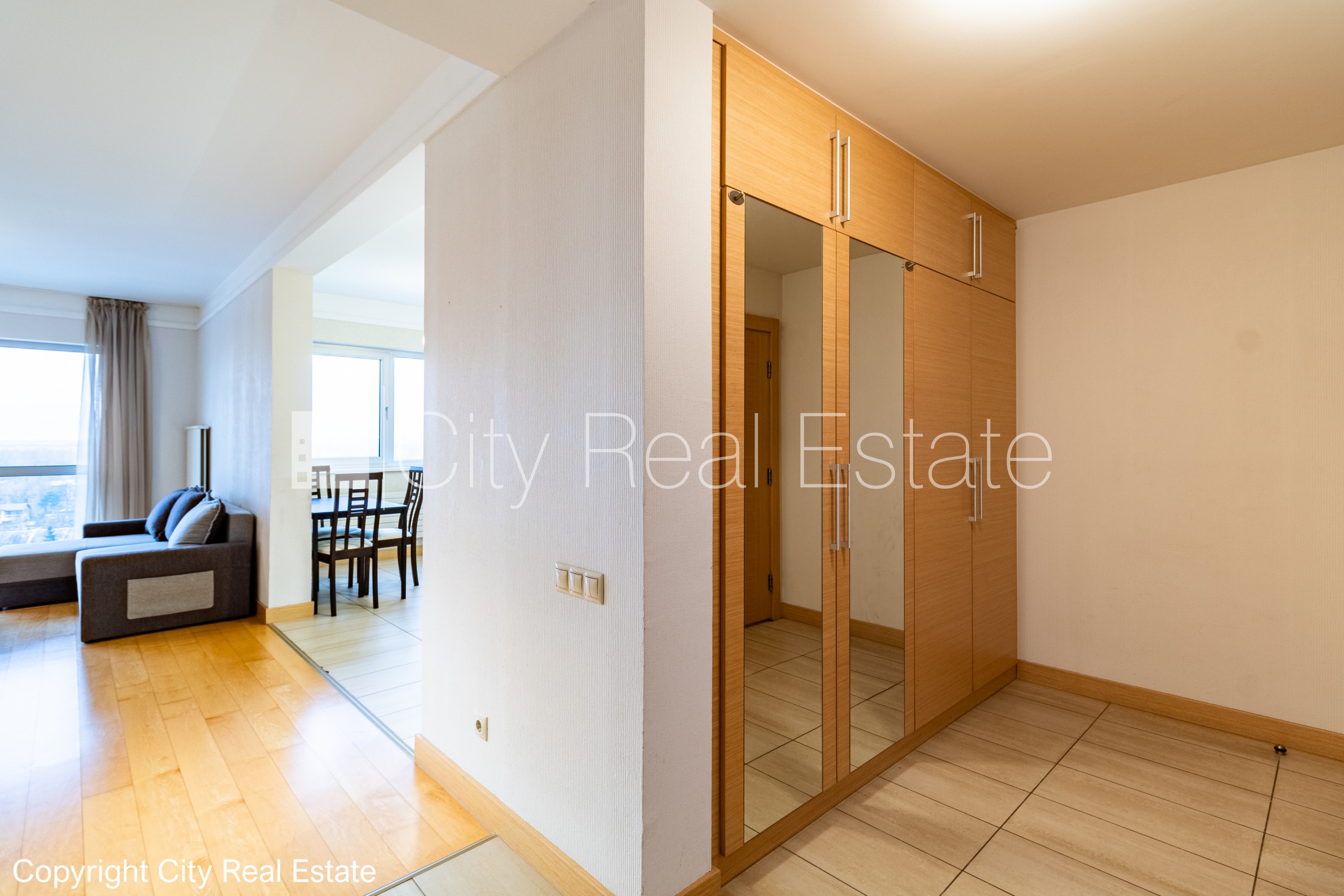 Sludinājumi. Projekts - Panorama Plaza, jaunceltne, labiekārtota apzaļumota teritorija, pagalmā bērnu spēļu Cena: 850 EUR/mēn Foto #11