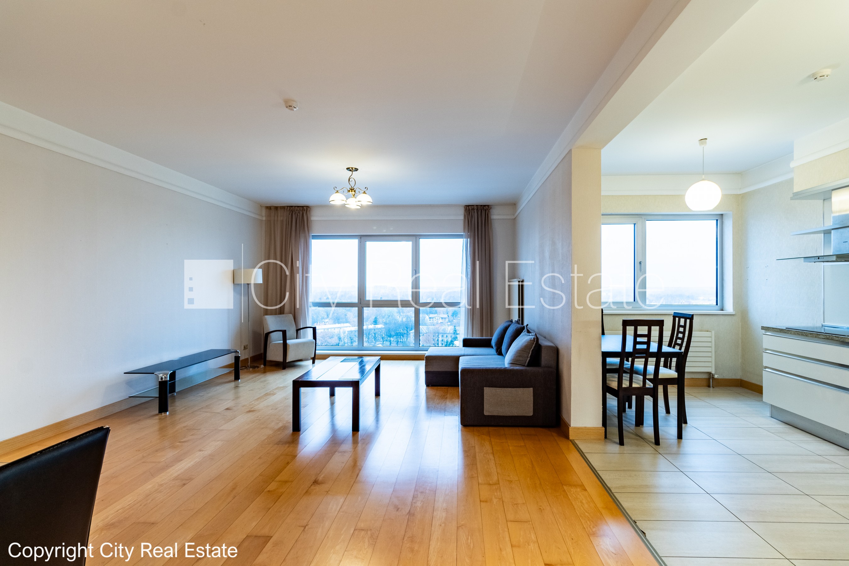 Sludinājumi. Projekts - Panorama Plaza, jaunceltne, labiekārtota apzaļumota teritorija, pagalmā bērnu spēļu Cena: 850 EUR/mēn Foto #3