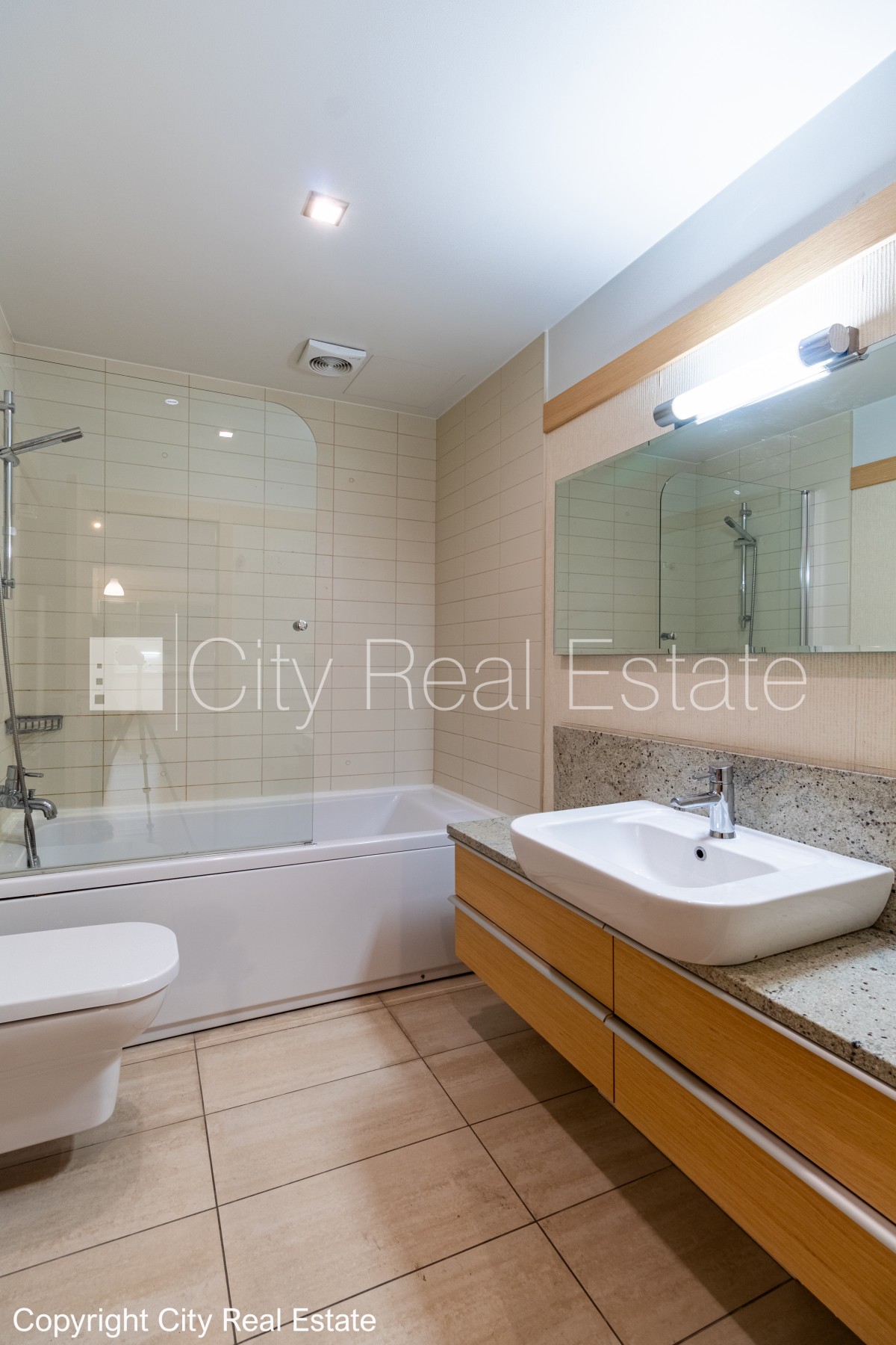 Sludinājumi. Projekts - Panorama Plaza, jaunceltne, labiekārtota apzaļumota teritorija, pagalmā bērnu spēļu Cena: 850 EUR/mēn Foto #9