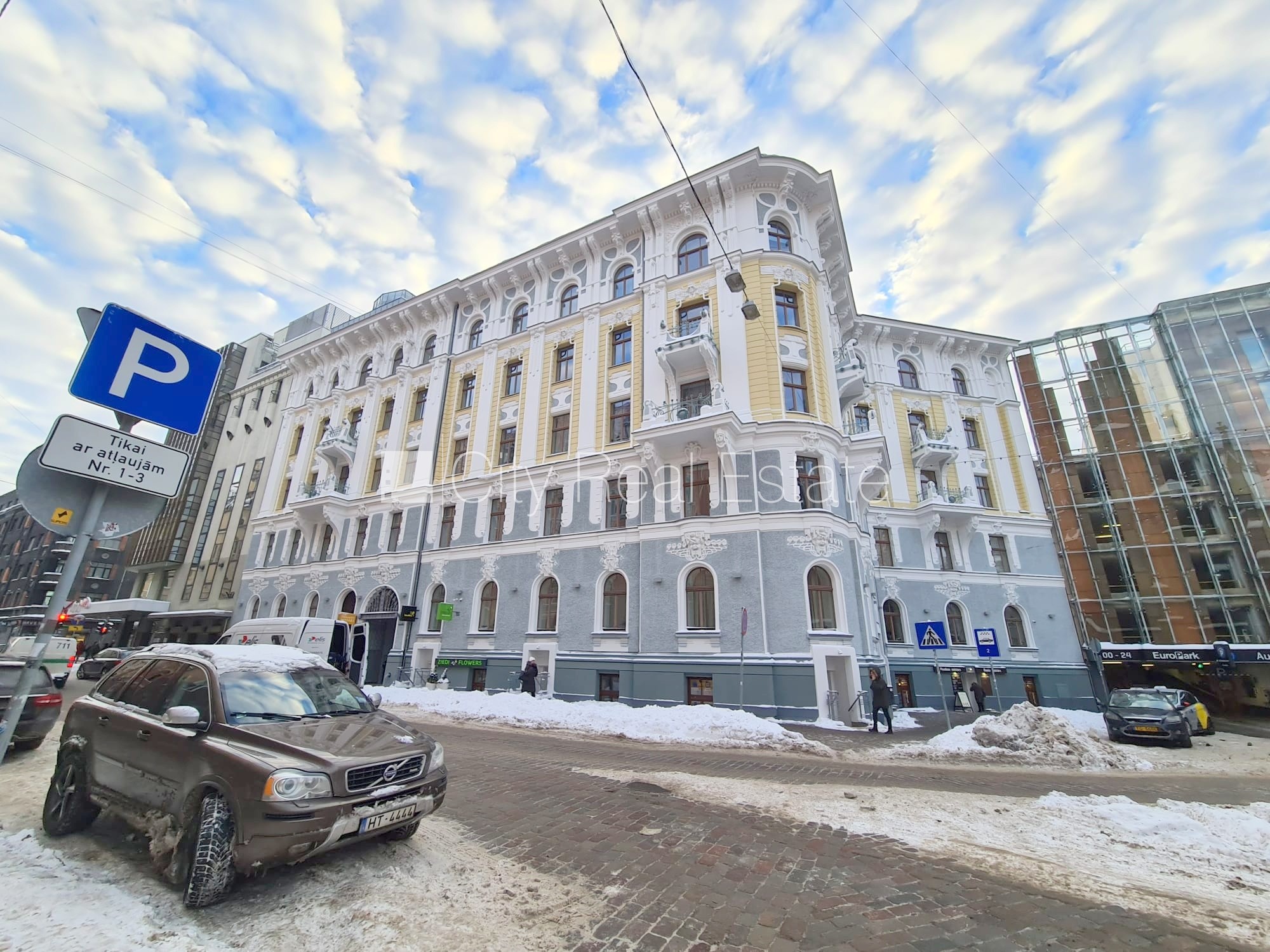 Sludinājumi. Projekts - Ģertrūdes 10, fasādes māja, renovēta māja, ieeja no ielas, ir lifts, kāpņu telpa pēc Cena: 1290 EUR/mēn Foto #23