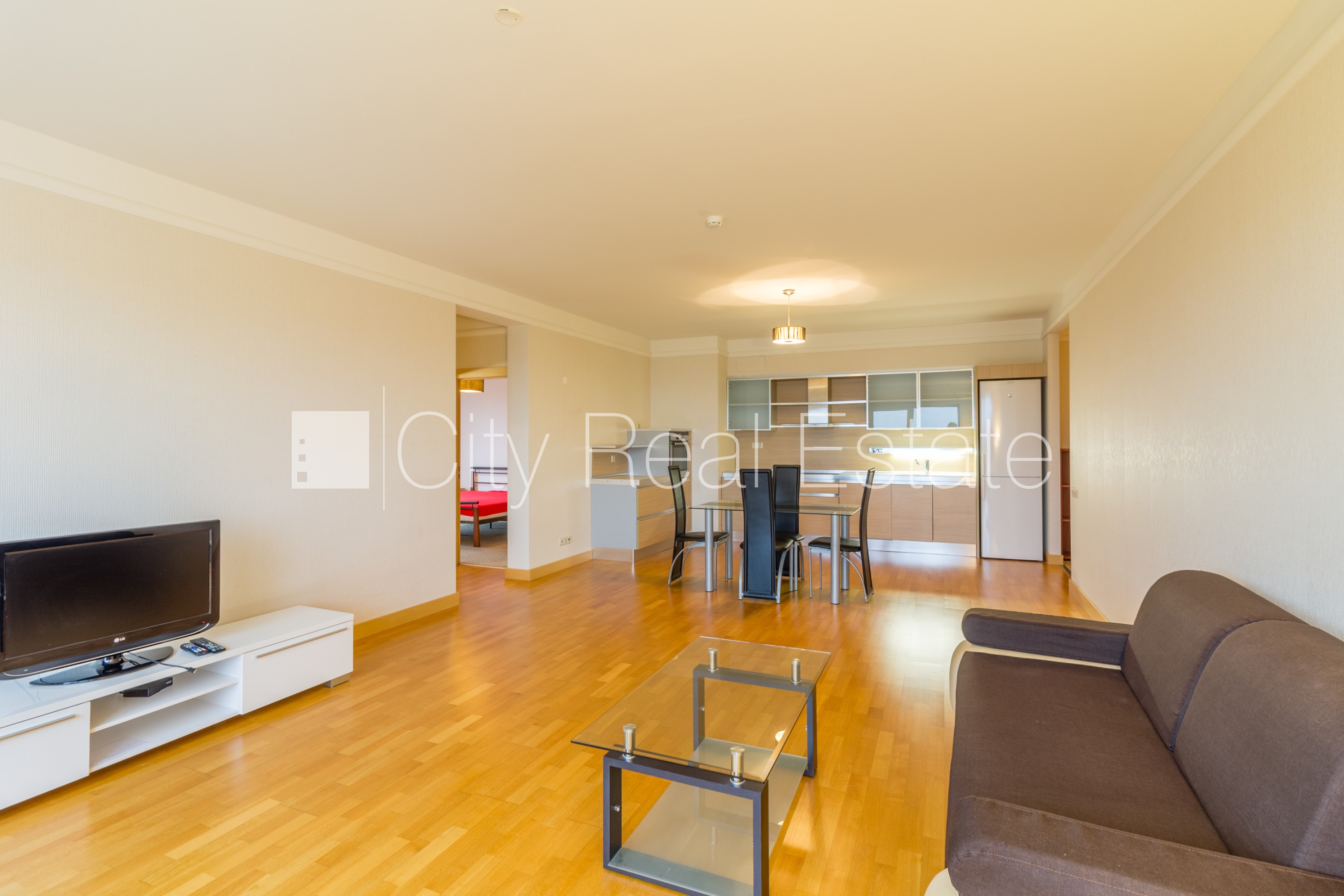 Sludinājumi. Projekts - Panorama Plaza, jaunceltne, labiekārtota apzaļumota teritorija, pazemes autostāvvieta, Cena: 820 EUR/mēn Foto #2