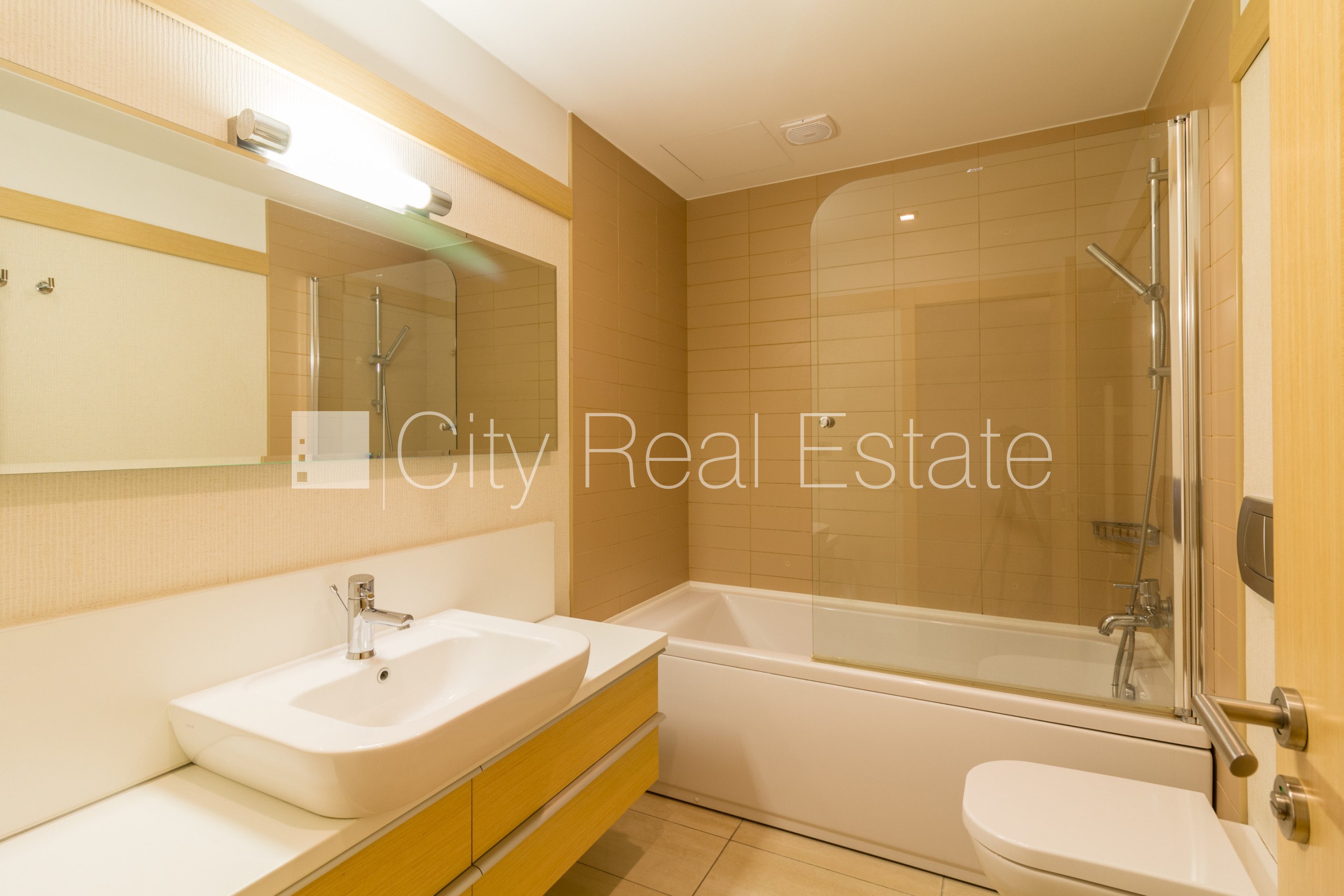 Sludinājumi. Projekts - Panorama Plaza, jaunceltne, labiekārtota apzaļumota teritorija, pazemes autostāvvieta, Cena: 820 EUR/mēn Foto #9