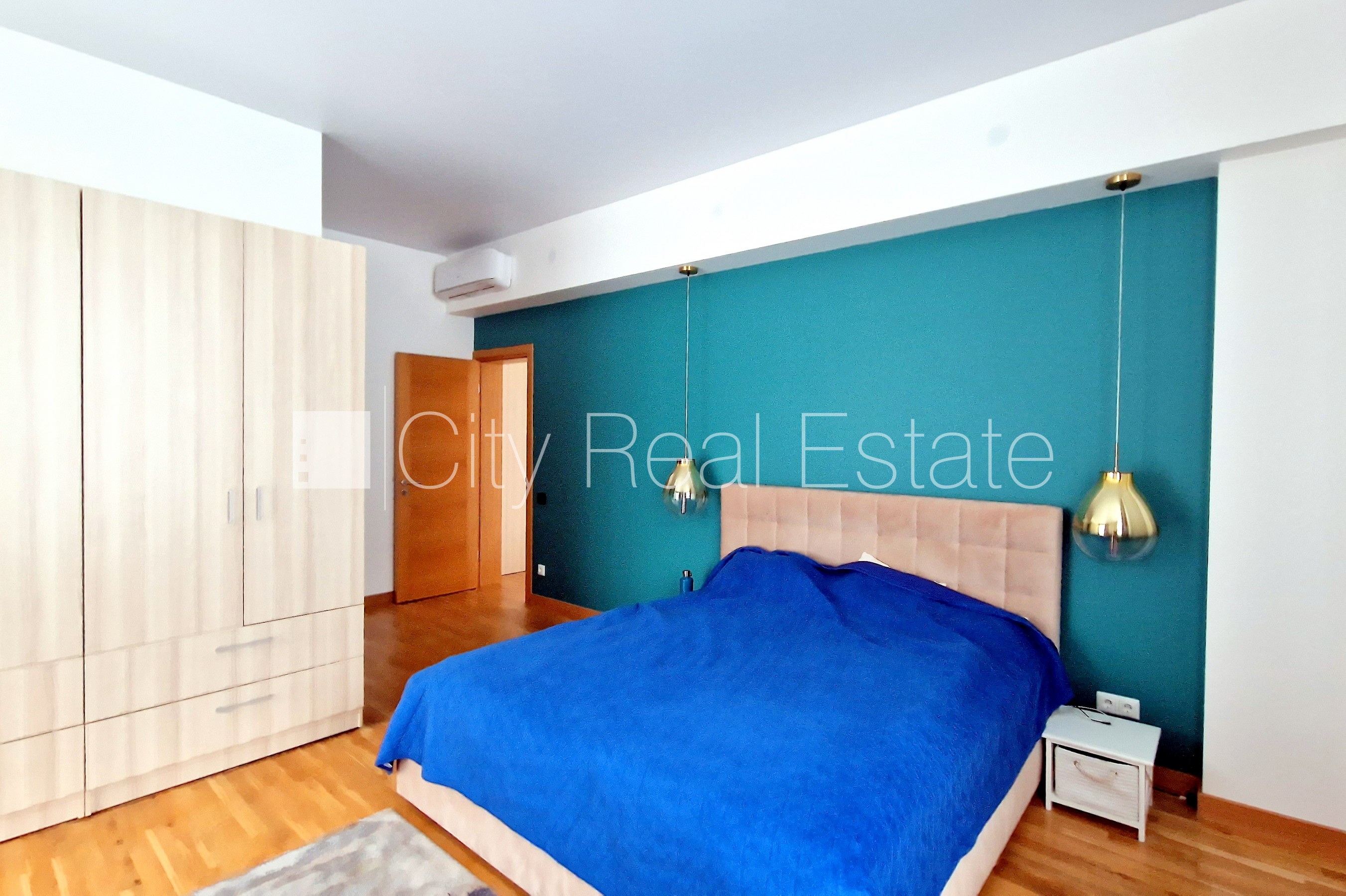 Объявление. Земля в собственности, новостройка, на подвальном этаже доступно кладовое помещение, Цена: 250000 EUR Foto #11