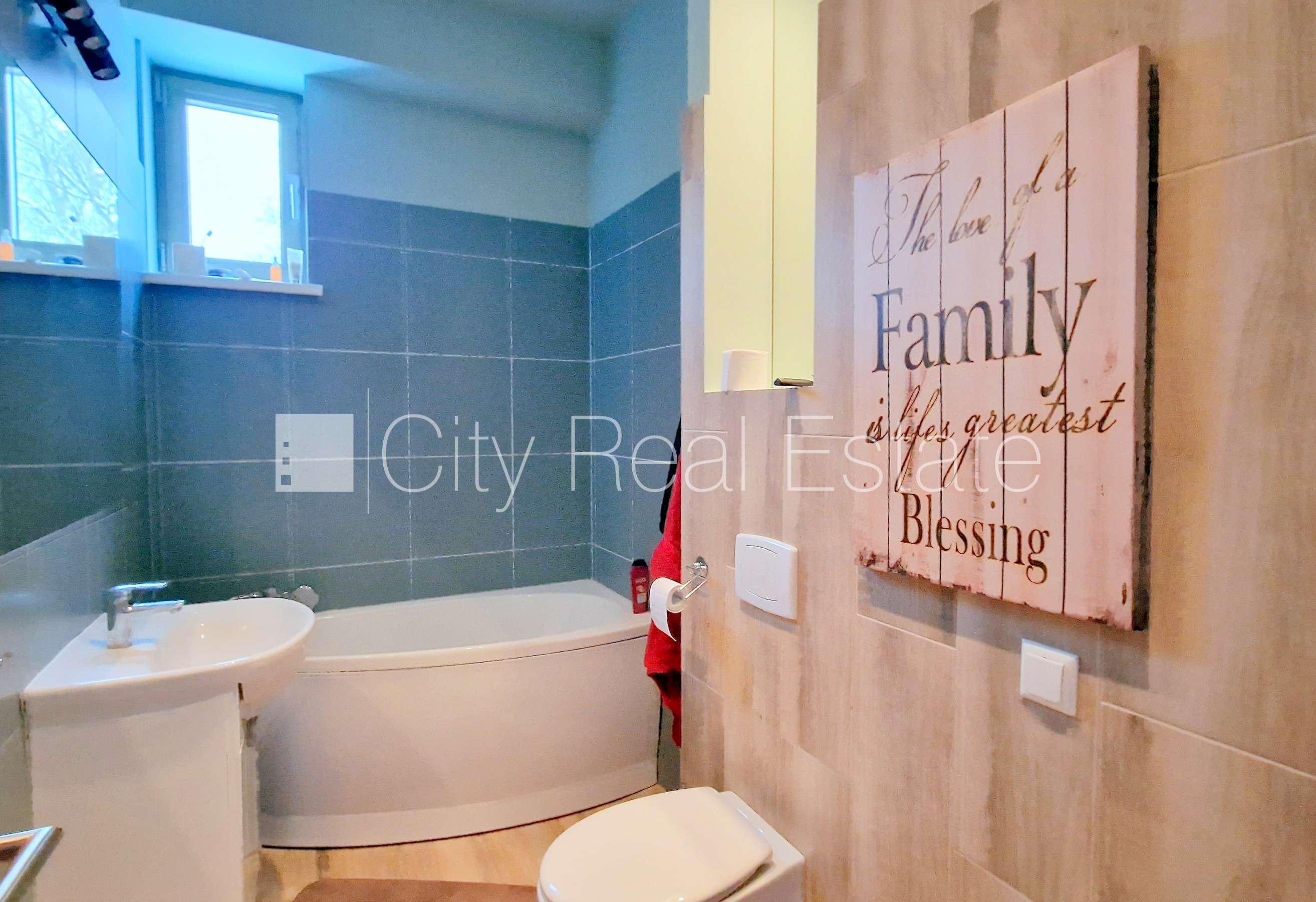 Объявление. Земля в собственности, новостройка, на подвальном этаже доступно кладовое помещение, Цена: 250000 EUR Foto #13