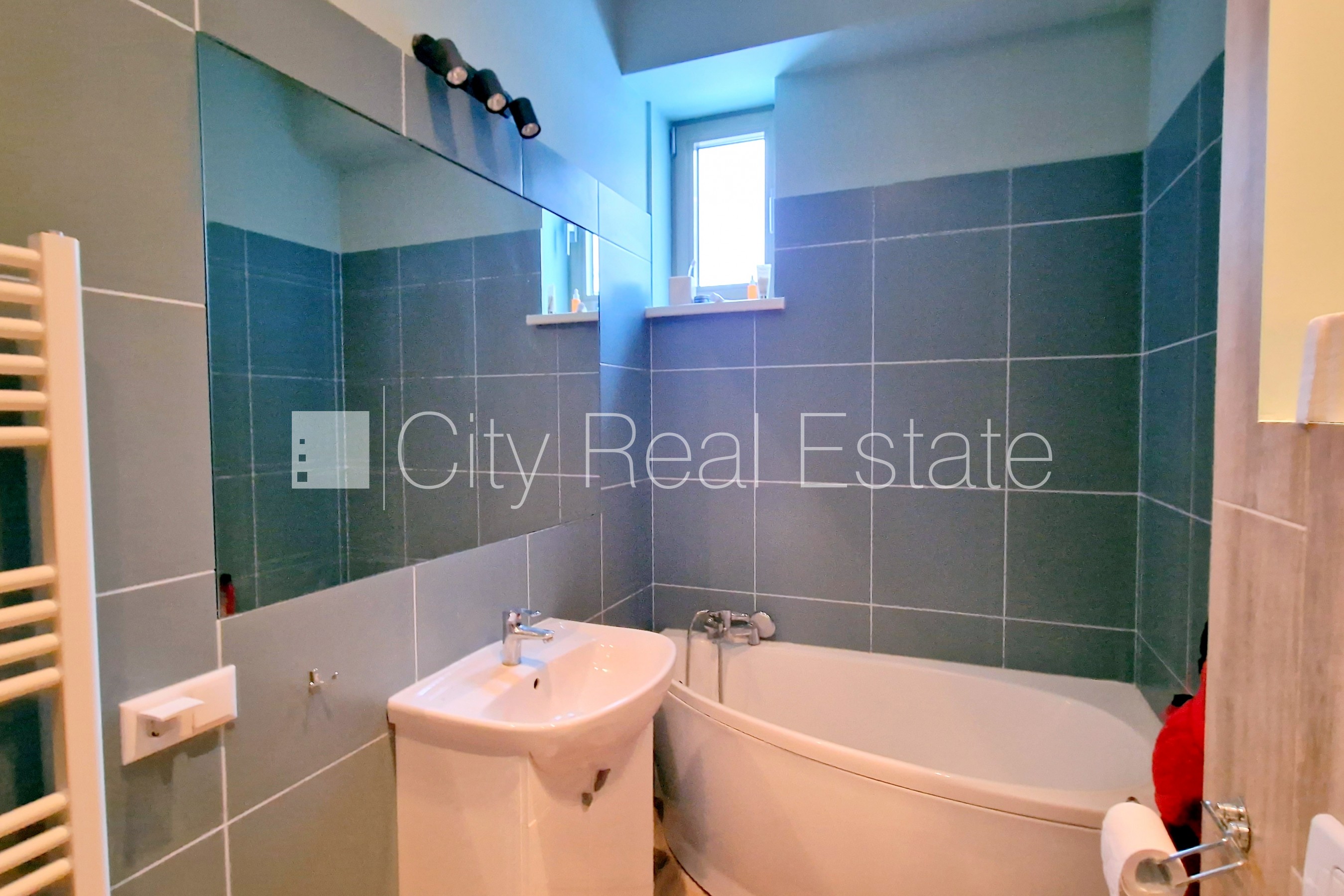 Объявление. Земля в собственности, новостройка, на подвальном этаже доступно кладовое помещение, Цена: 250000 EUR Foto #14