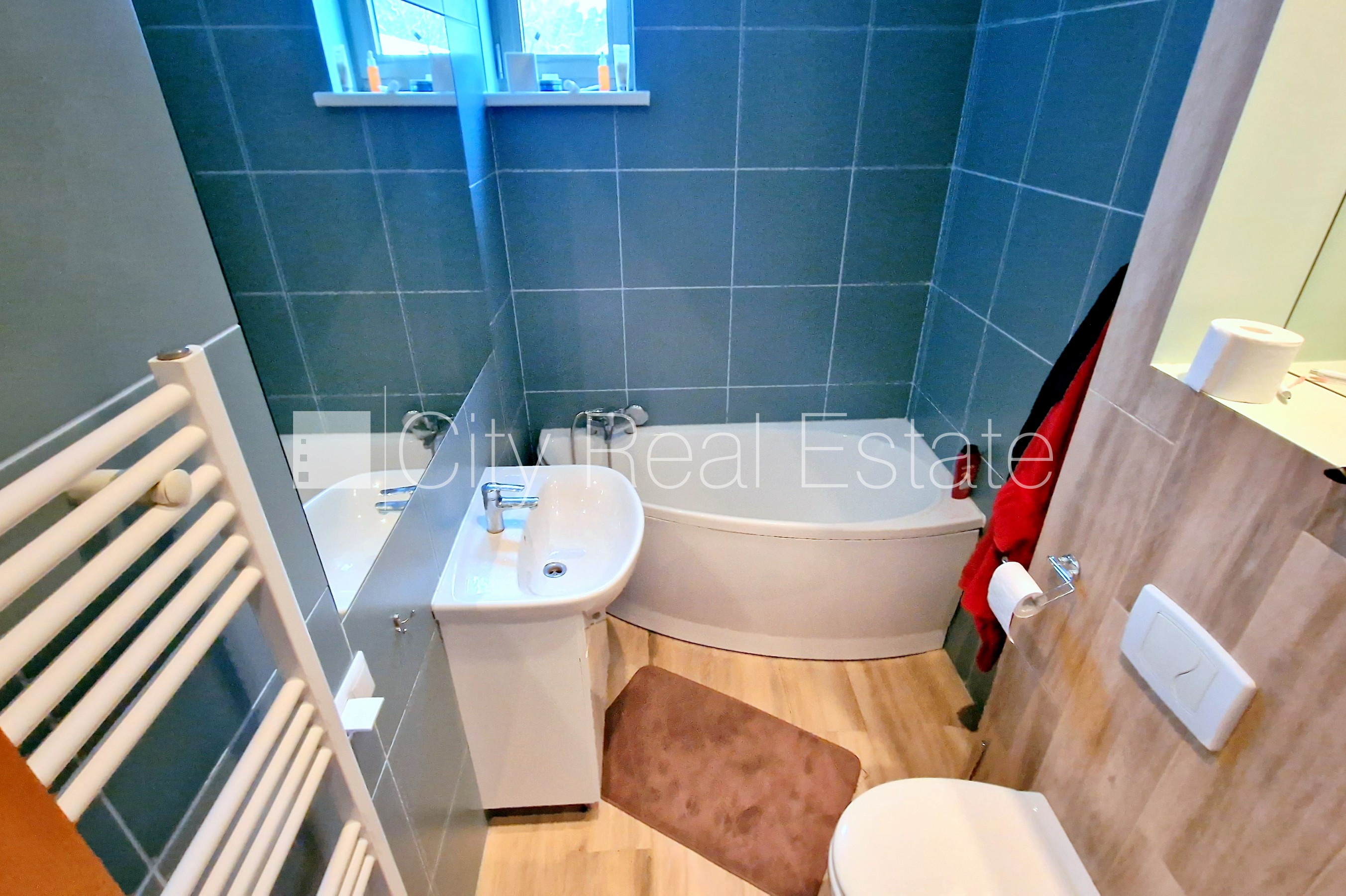 Объявление. Земля в собственности, новостройка, на подвальном этаже доступно кладовое помещение, Цена: 250000 EUR Foto #15