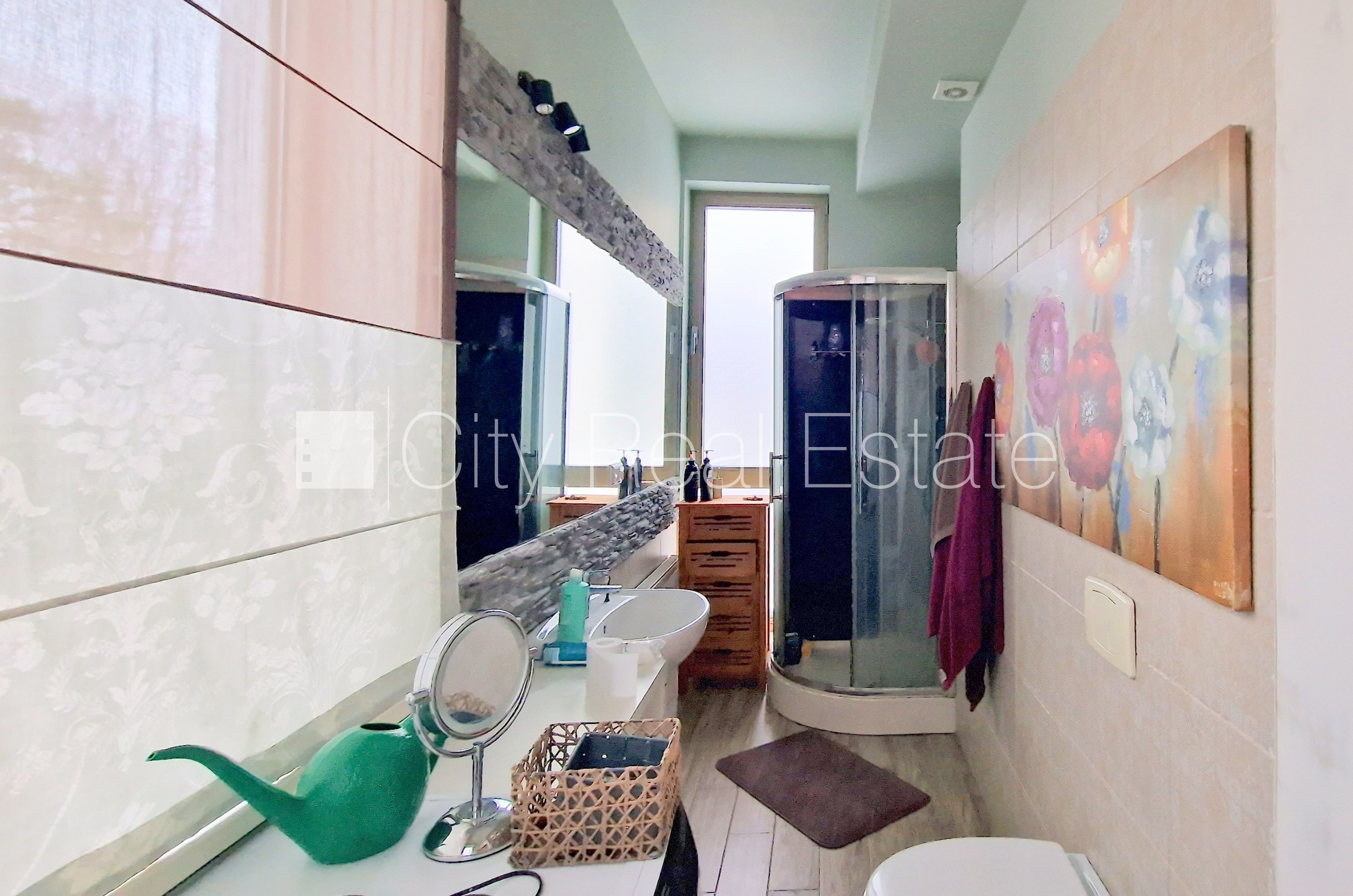 Объявление. Земля в собственности, новостройка, на подвальном этаже доступно кладовое помещение, Цена: 250000 EUR Foto #18