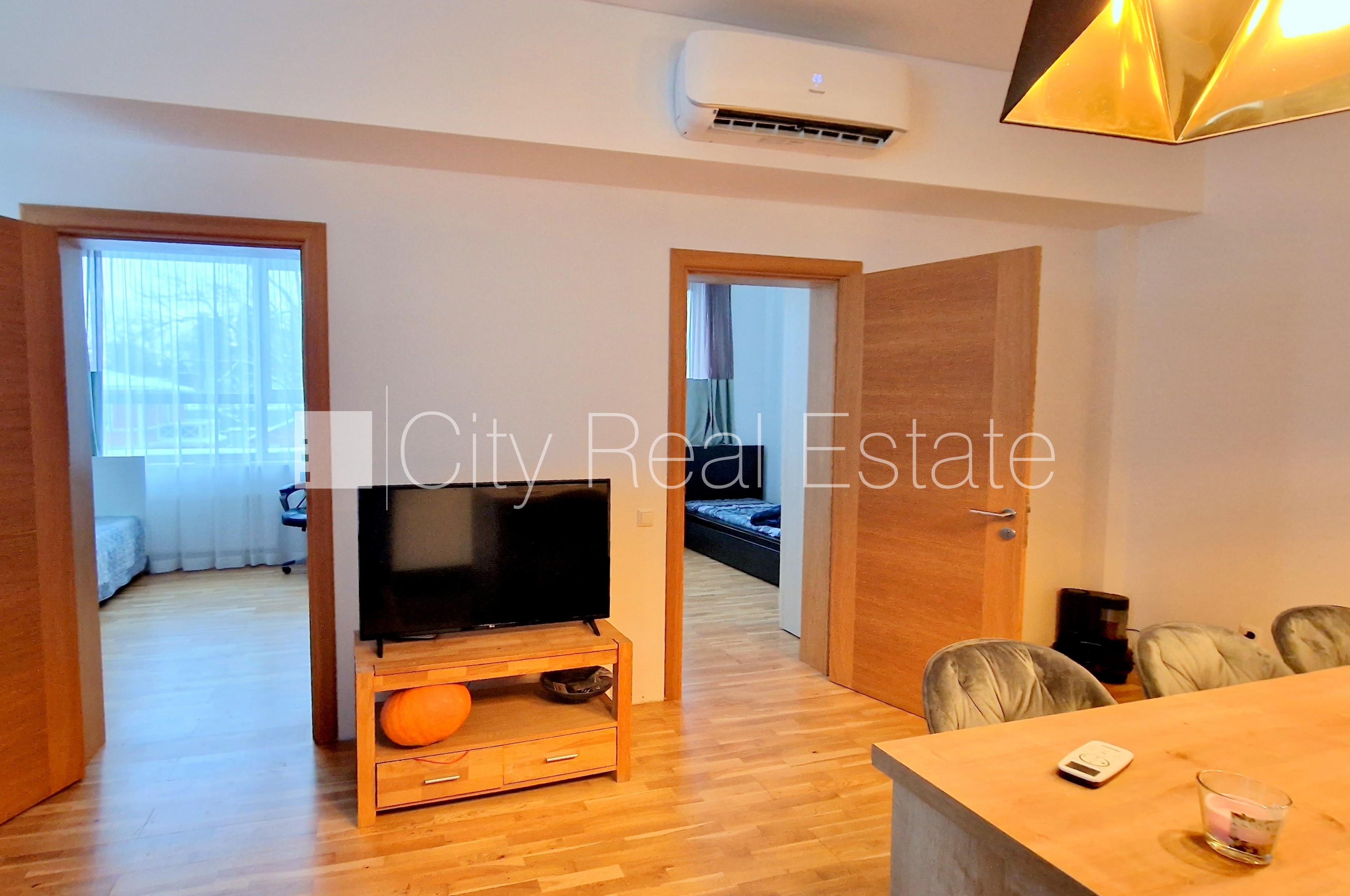 Объявление. Земля в собственности, новостройка, на подвальном этаже доступно кладовое помещение, Цена: 250000 EUR Foto #20