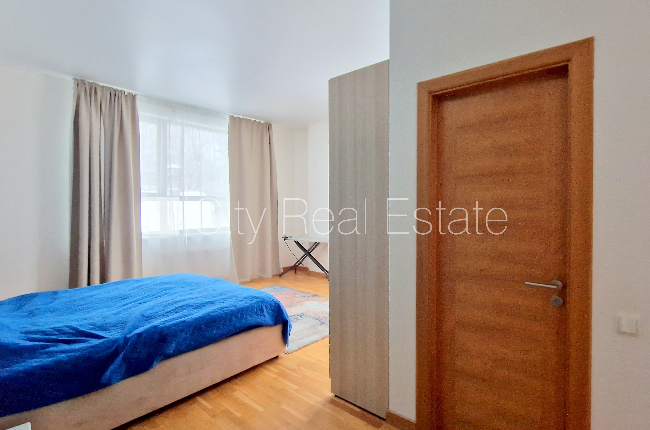 Объявление. Земля в собственности, новостройка, на подвальном этаже доступно кладовое помещение, Цена: 250000 EUR Foto #12