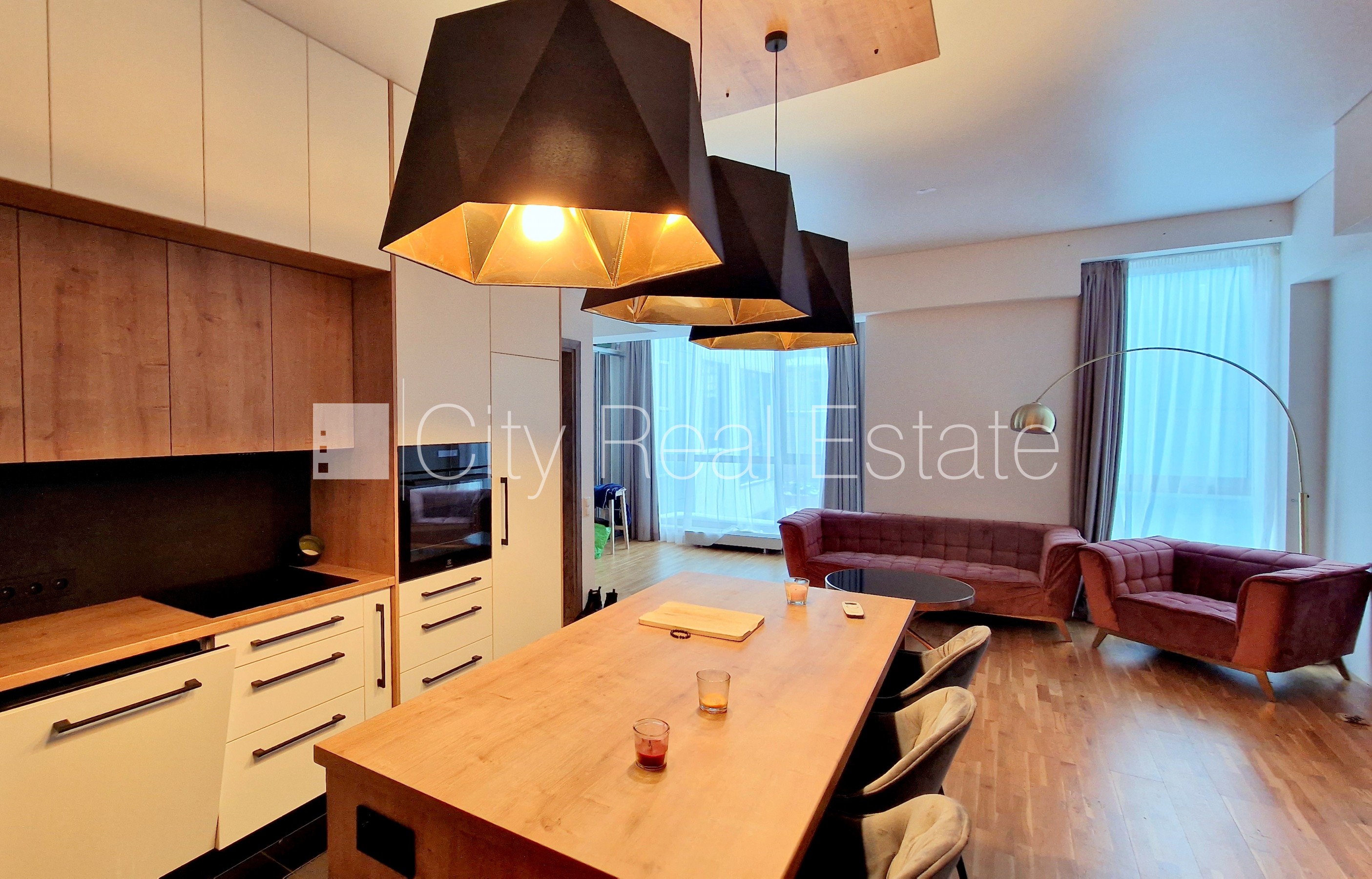 Объявление. Земля в собственности, новостройка, на подвальном этаже доступно кладовое помещение, Цена: 250000 EUR Foto #16