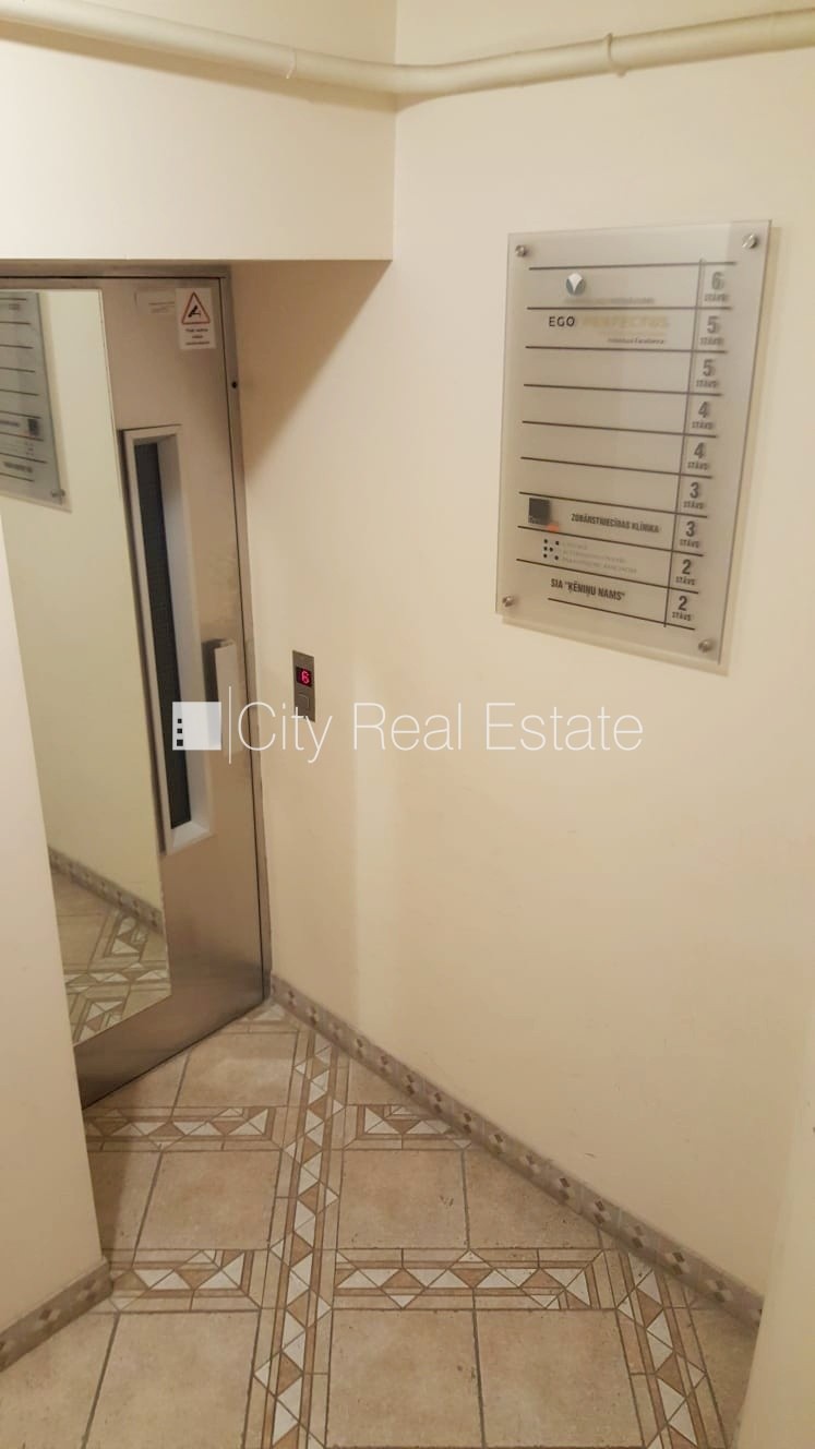 Sludinājumi. Fasādes māja, renovēta māja, viena kvadrātmetra apsaimniekošanas maksa mēnesī  0,70 EUR, ieeja no Cena: 720 EUR/mēn Foto #17