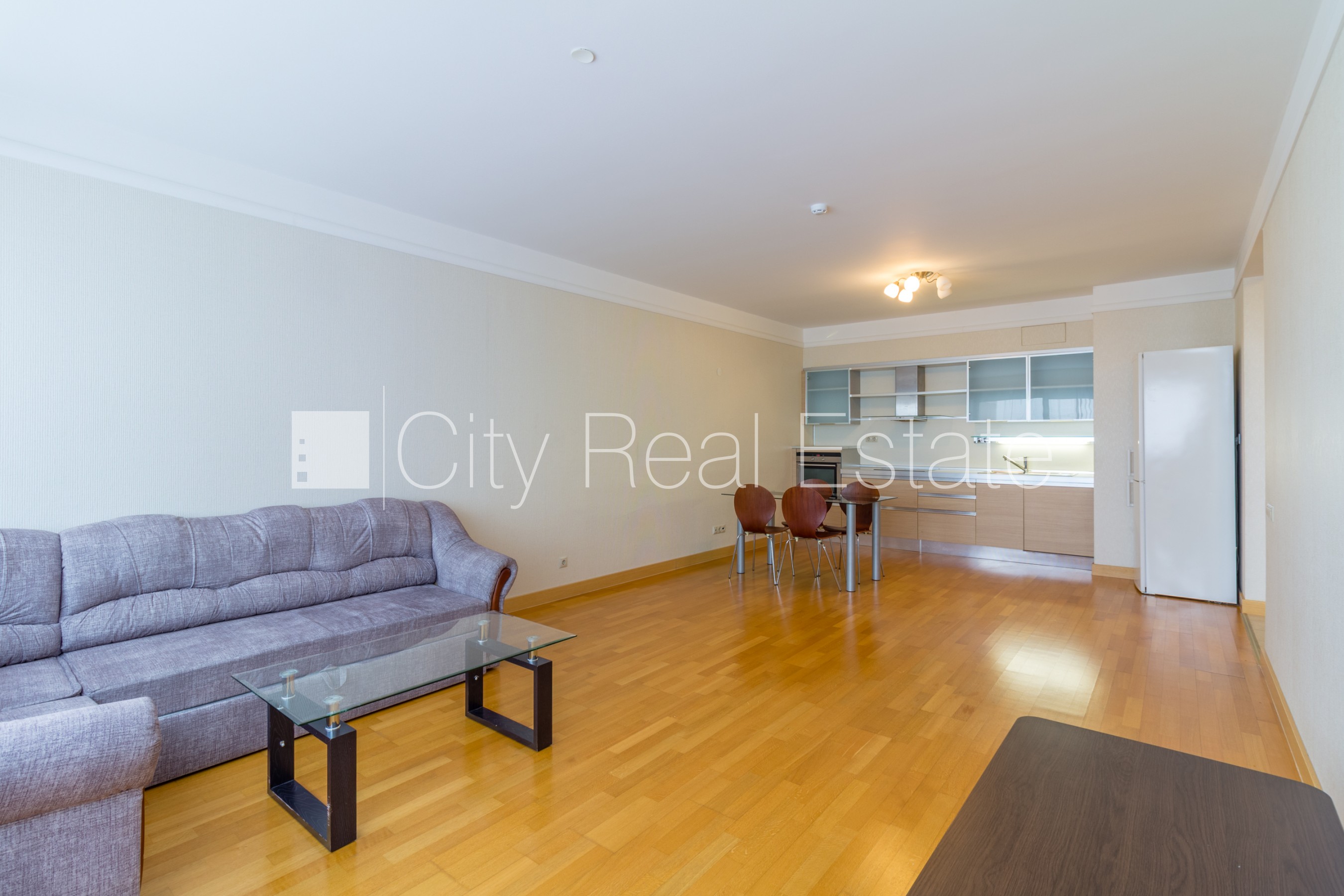 Sludinājumi. Projekts - Panorama Plaza, jaunceltne, labiekārtota apzaļumota teritorija, maksas stāvvieta, Cena: 650 EUR/mēn Foto #1