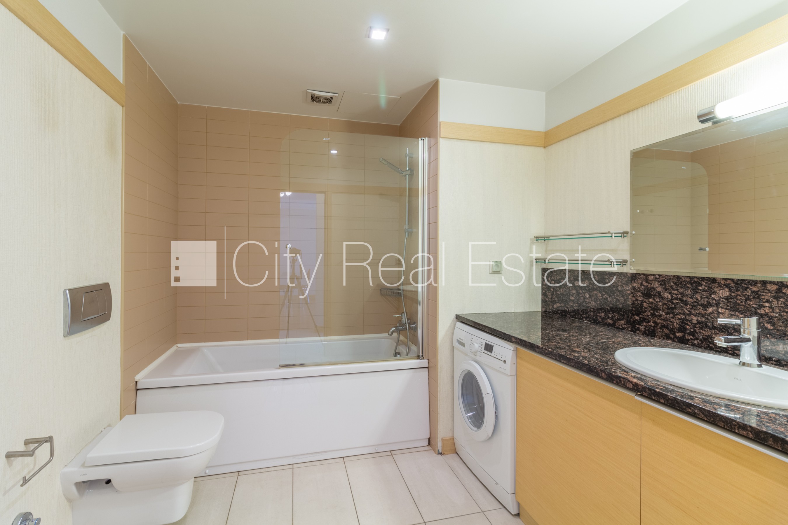 Sludinājumi. Projekts - Panorama Plaza, jaunceltne, labiekārtota apzaļumota teritorija, maksas stāvvieta, Cena: 650 EUR/mēn Foto #6