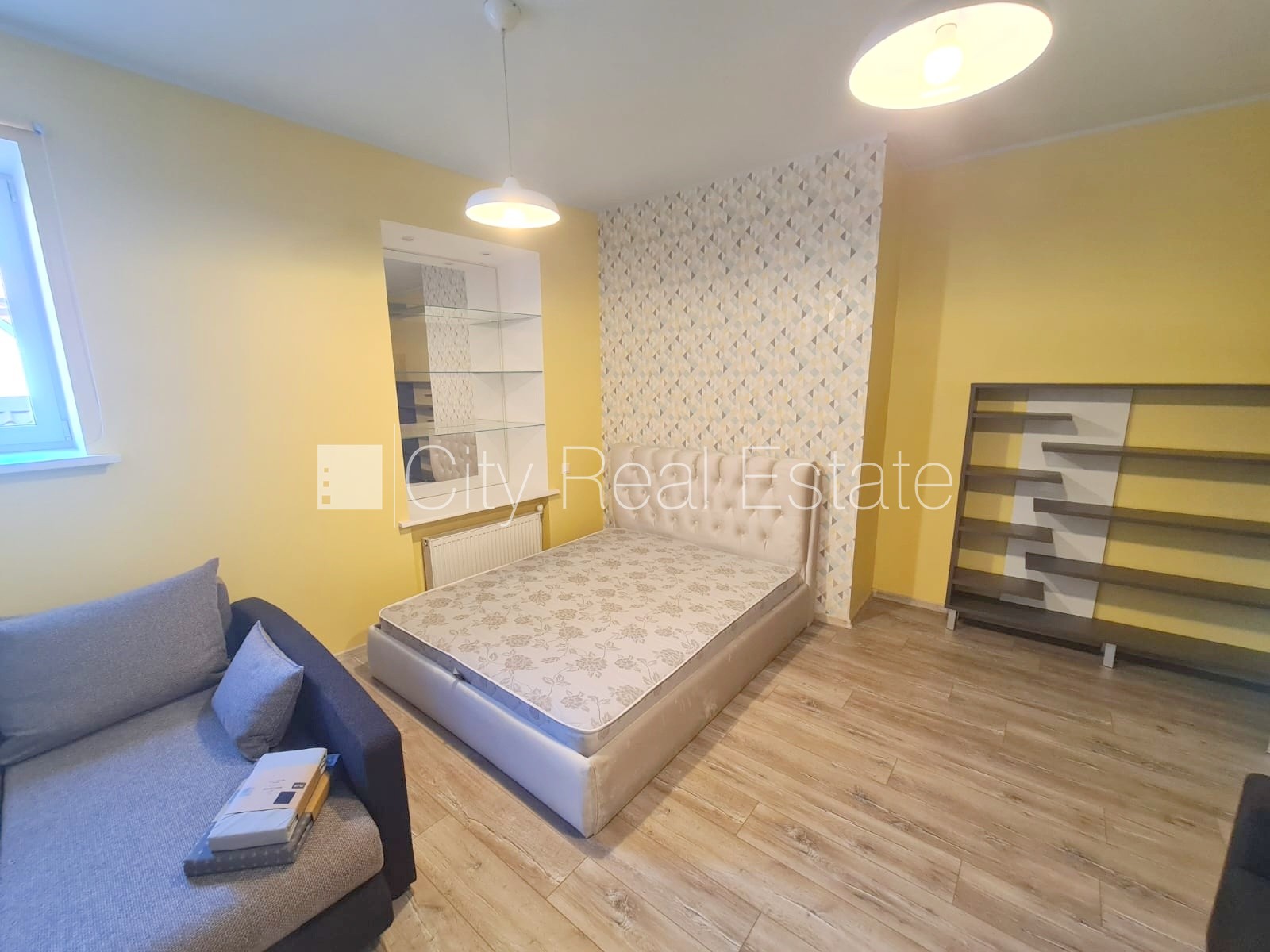 Sludinājumi. Jaunceltne, renovēta māja, ieeja no ielas, ir lifts, kāpņu telpa pēc kapitālā remonta, Cena: 550 EUR/mēn Foto #13