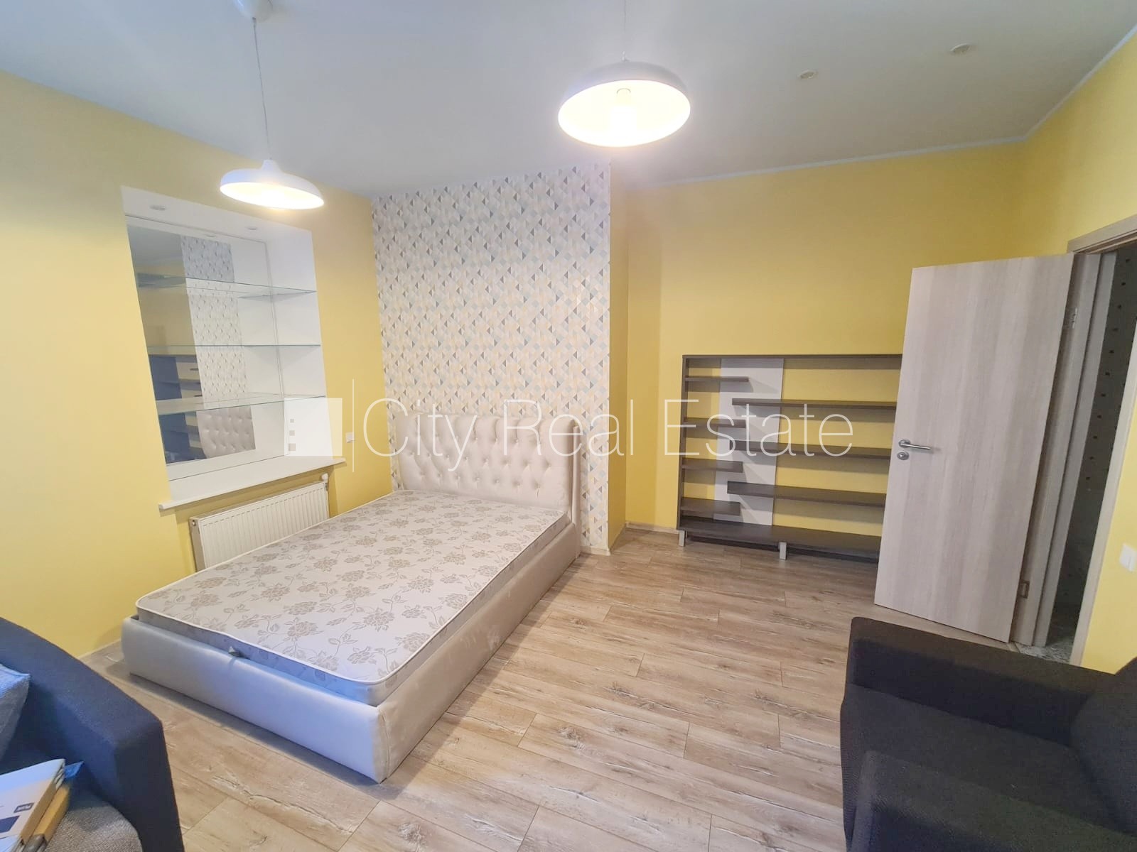 Sludinājumi. Jaunceltne, renovēta māja, ieeja no ielas, ir lifts, kāpņu telpa pēc kapitālā remonta, Cena: 550 EUR/mēn Foto #14