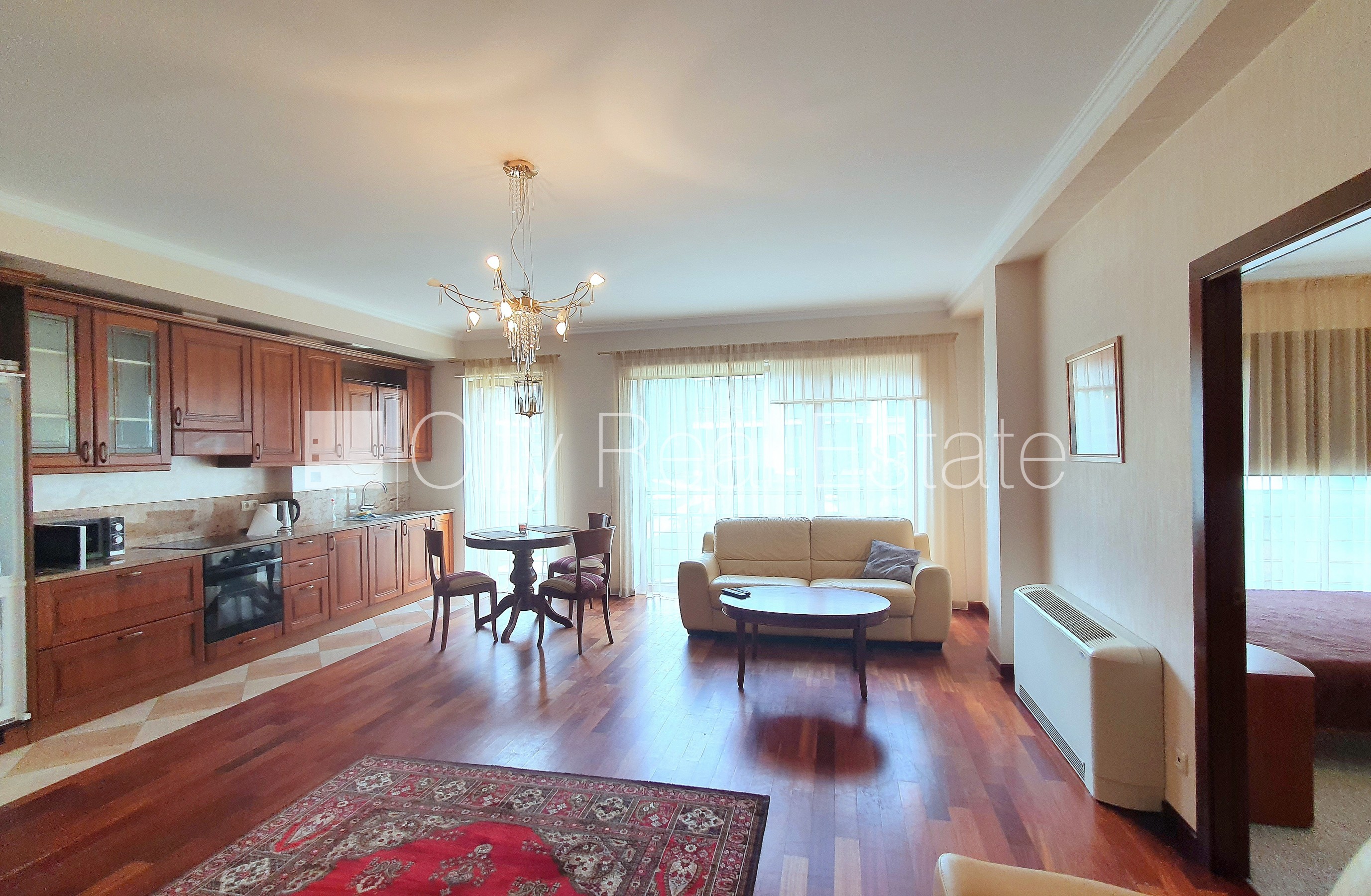 Sludinājumi. Projekts - Jūras Pils, jaunceltne, pagalma māja, par terases platību apsaimniekošanas maksa nav Cena: 3000 EUR/mēn Foto #2