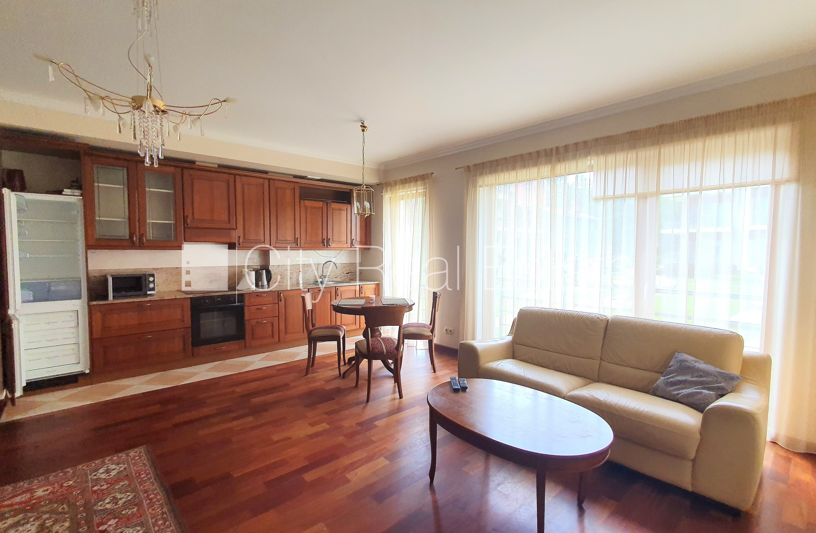 Sludinājumi. Projekts - Jūras Pils, jaunceltne, pagalma māja, par terases platību apsaimniekošanas maksa nav Cena: 3000 EUR/mēn Foto #3