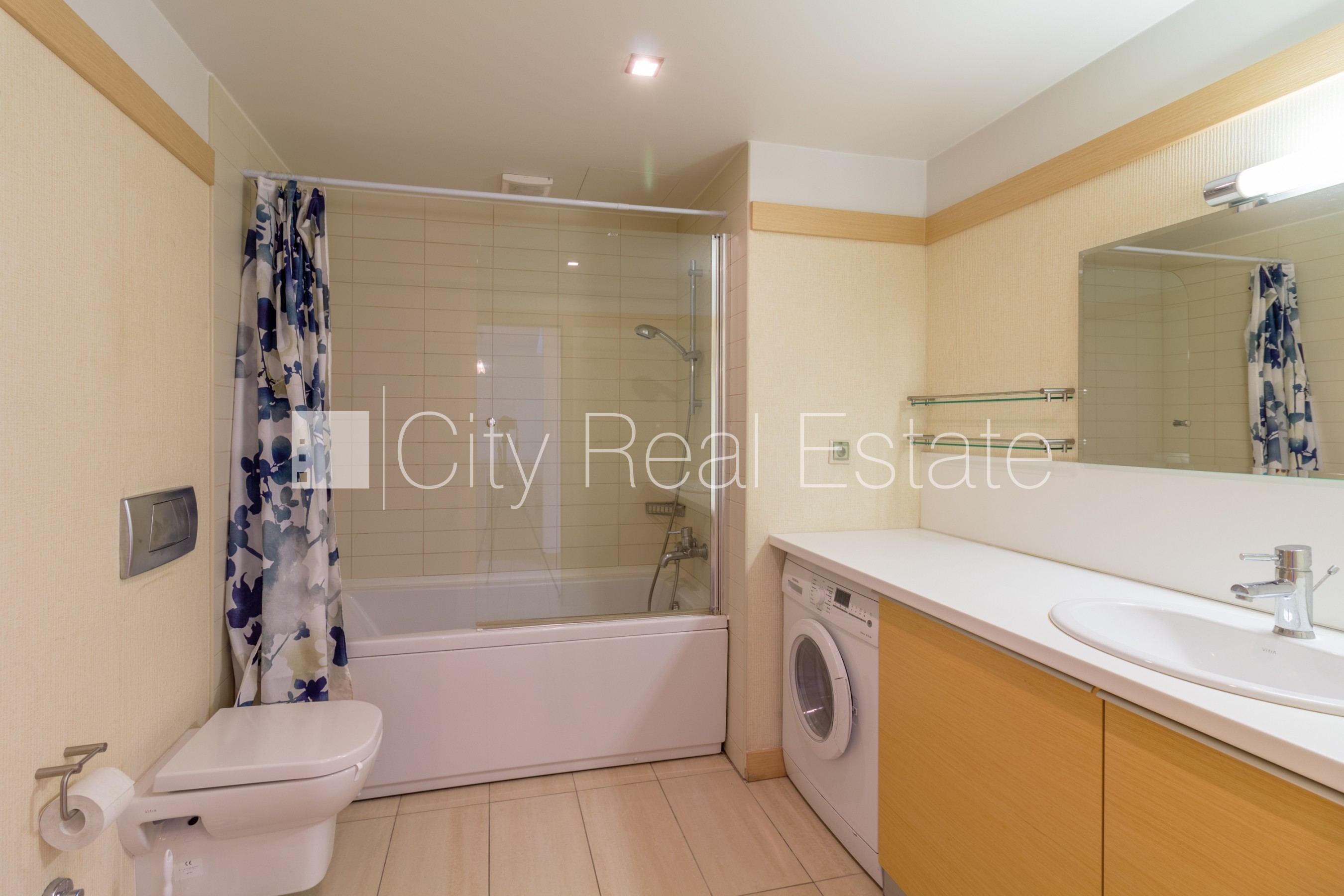 Sludinājumi. Projekts - Panorama Plaza, jaunceltne, fasādes māja, slēgta teritorija, iespēja nomāt pazemes Cena: 680 EUR/mēn Foto #7