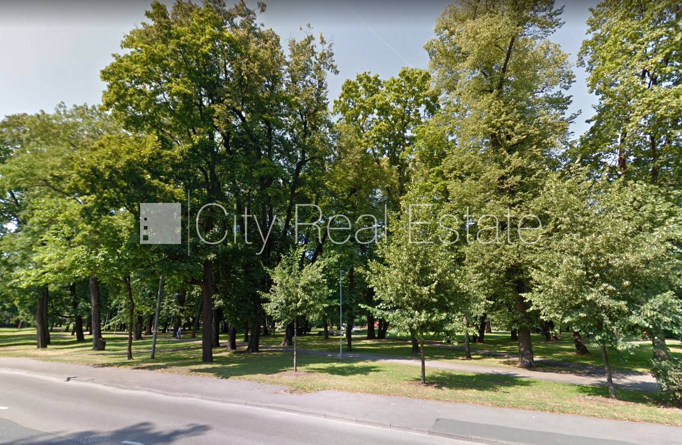 Объявление. Земля в собственности, новостройка, фасадный дом, монолитные бетонные стены, плата за обслуживание Цена: 407000 EUR Foto #20