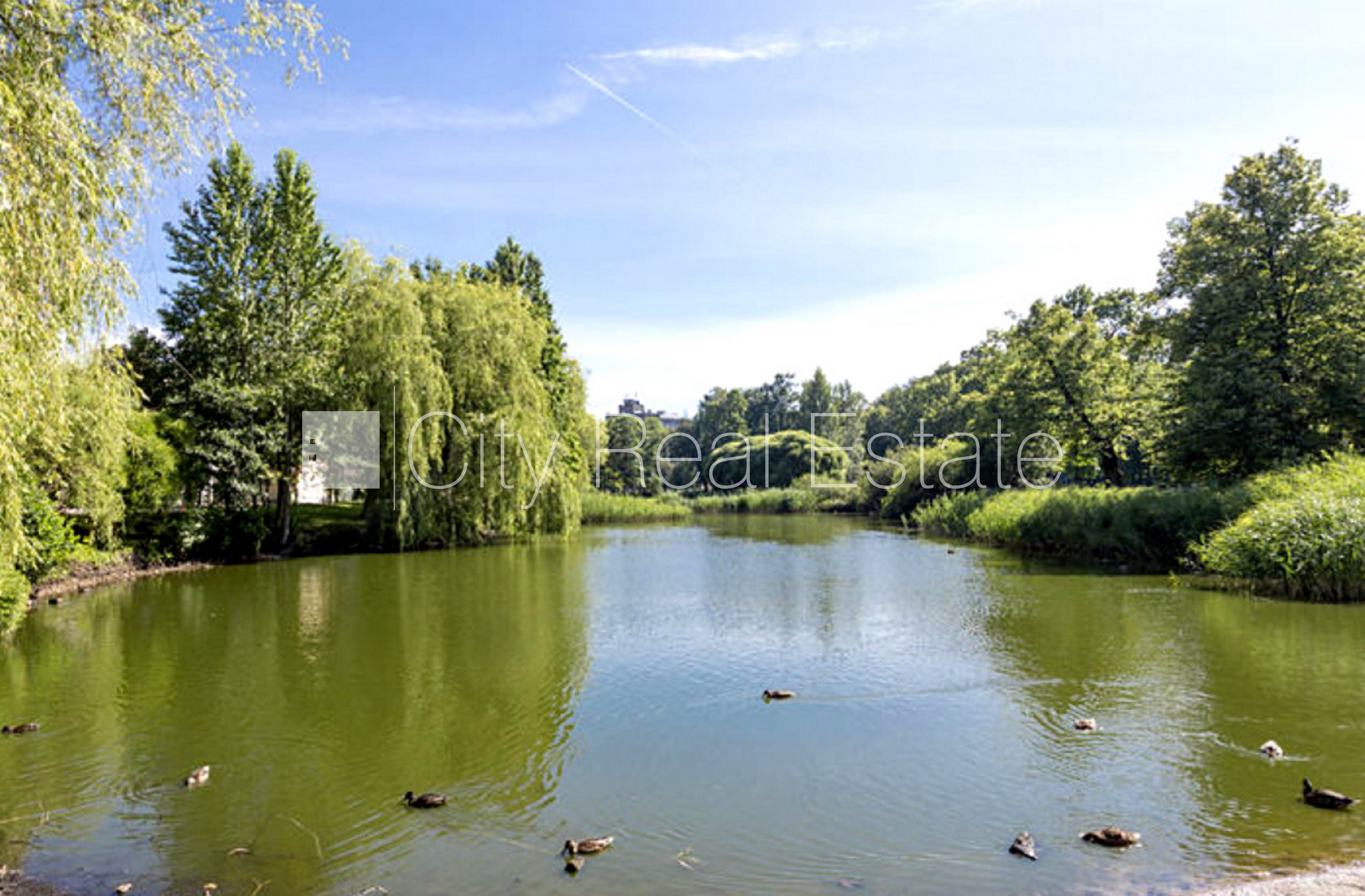 Объявление. Земля в собственности, новостройка, фасадный дом, монолитные бетонные стены, плата за обслуживание Цена: 407000 EUR Foto #21