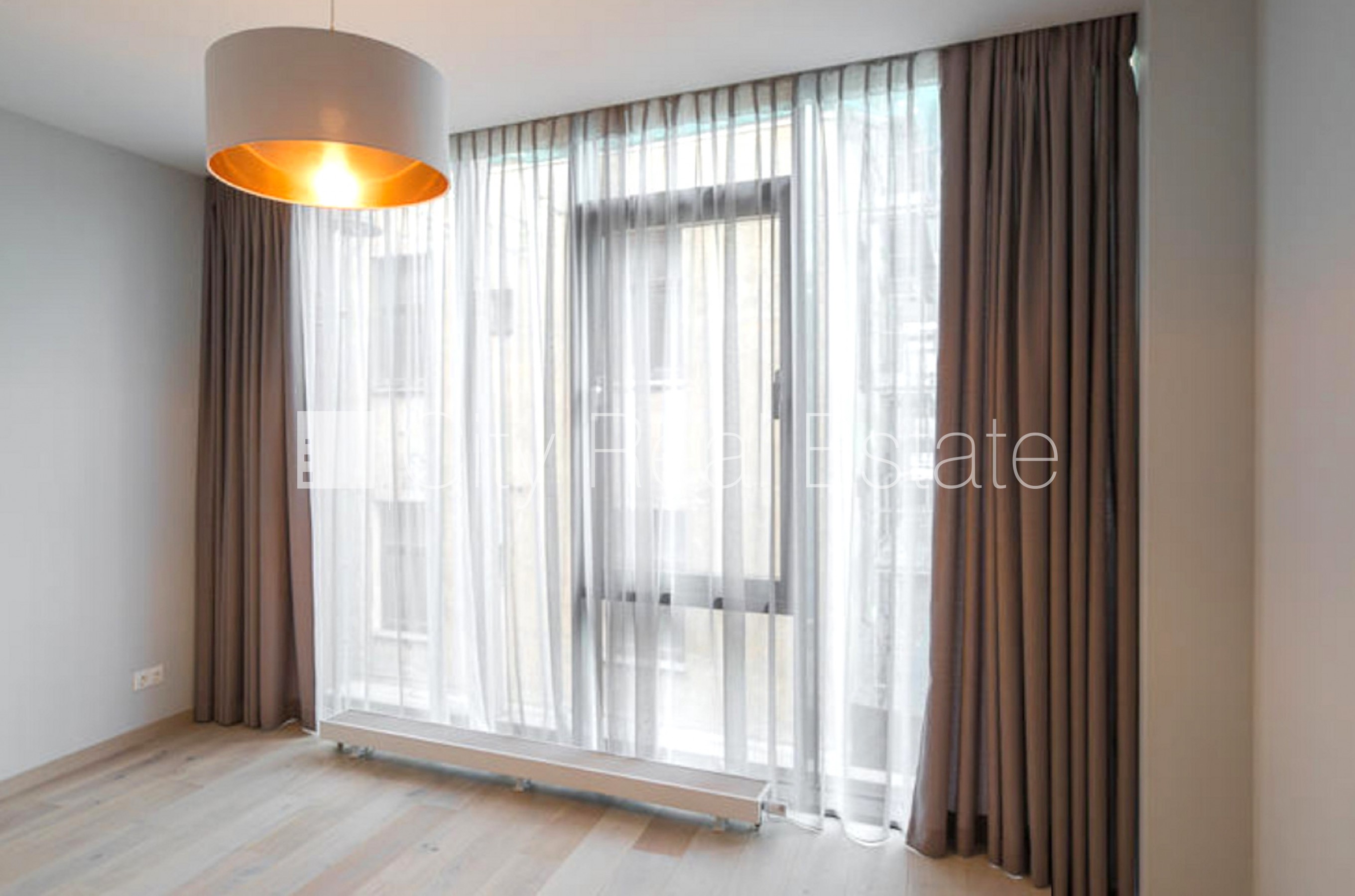 Объявление. Земля в собственности, новостройка, фасадный дом, монолитные бетонные стены, плата за обслуживание Цена: 407000 EUR Foto #8