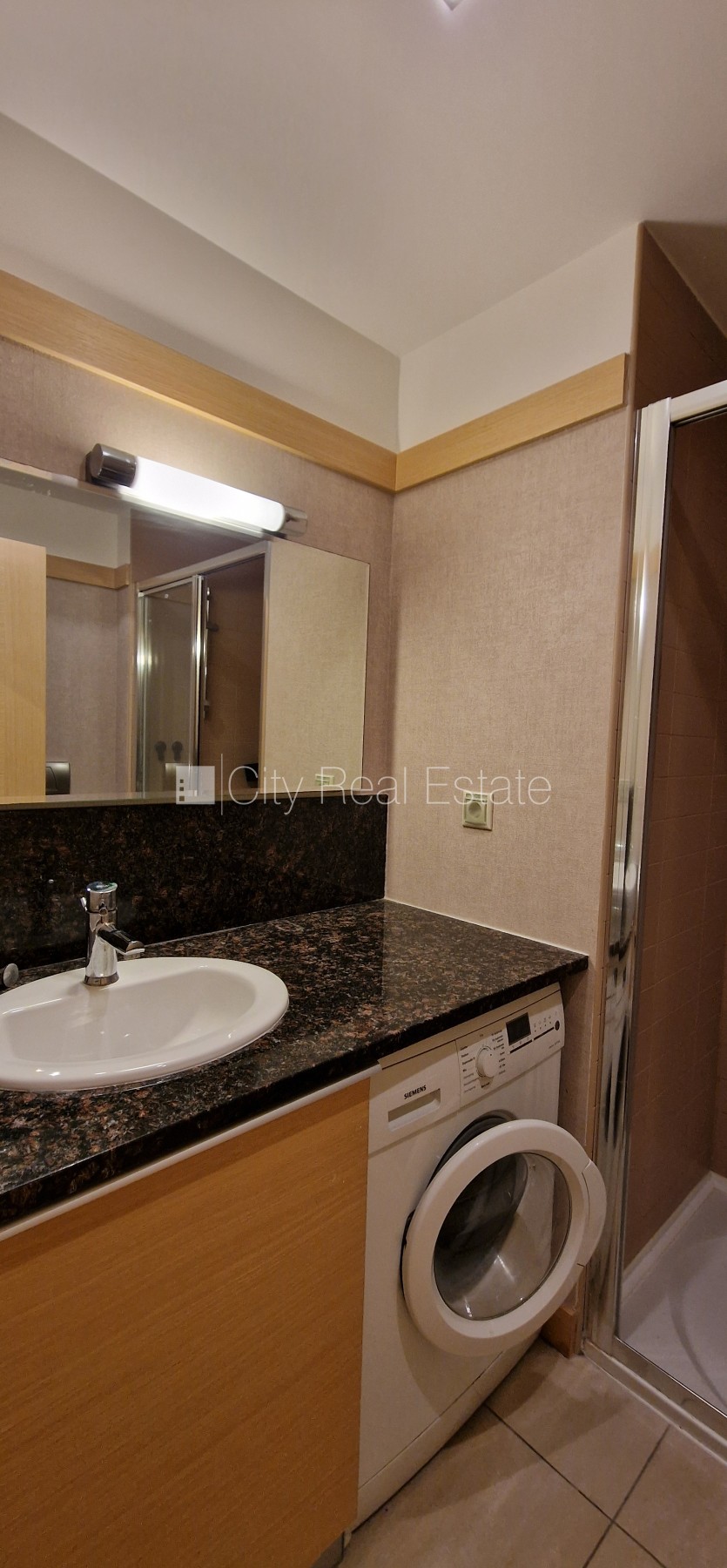 Sludinājumi. Projekts - Panorama Plaza, jaunceltne, vieta vairākām automašīnām, iespēja nomāt pazemes Cena: 850 EUR/mēn Foto #14