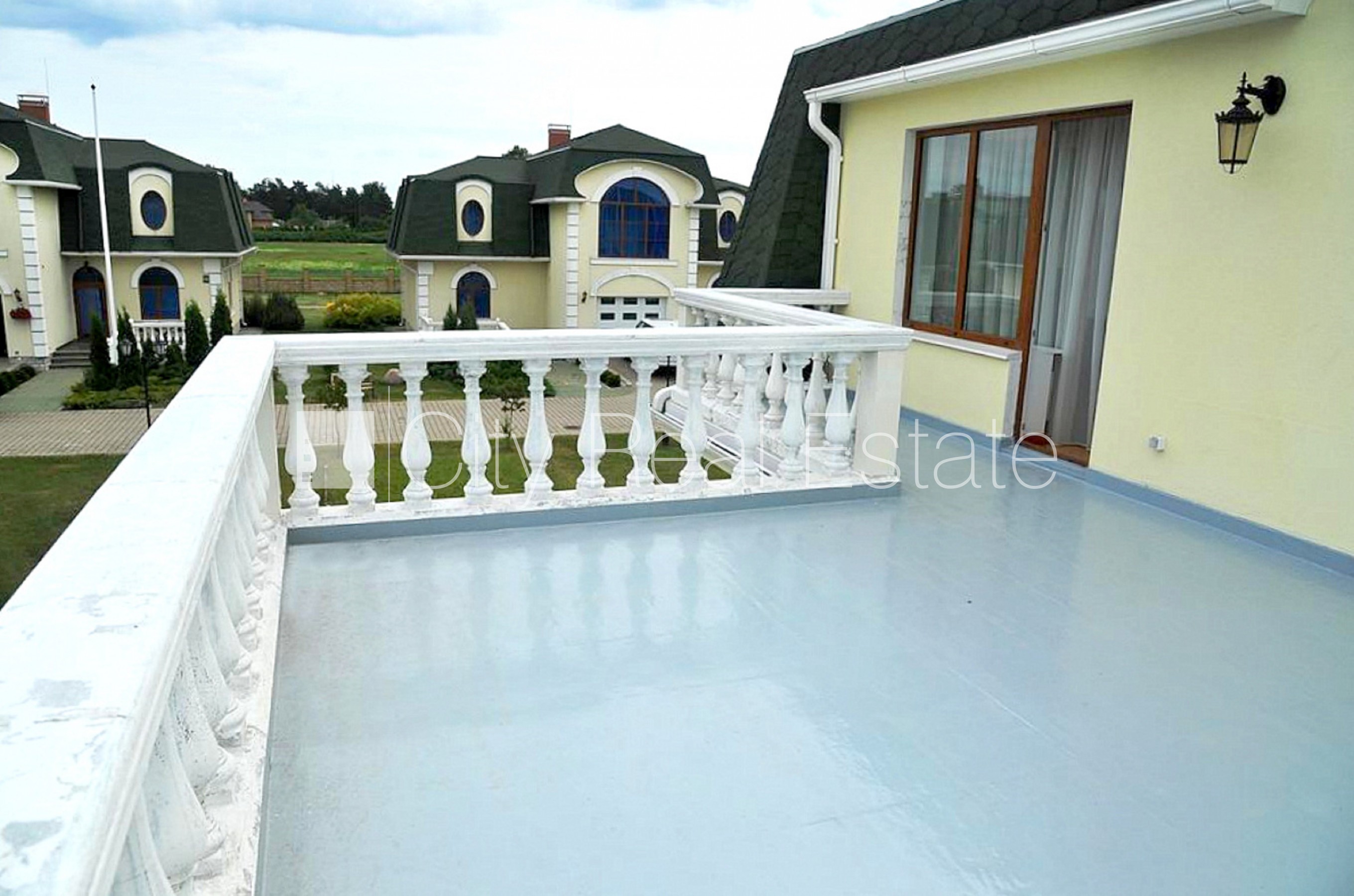 Sludinājumi. Zeme īpašumā, privātmāja, jaunceltne, labiekārtota apzaļumota teritorija 1200 m2, bruģēts Cena: 295000 EUR Foto #22