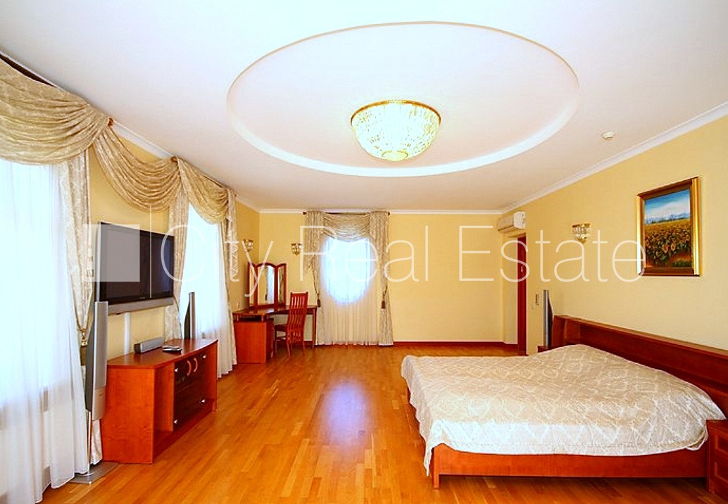 Sludinājumi. Zeme īpašumā, privātmāja, jaunceltne, labiekārtota apzaļumota teritorija 1200 m2, bruģēts Cena: 295000 EUR Foto #11