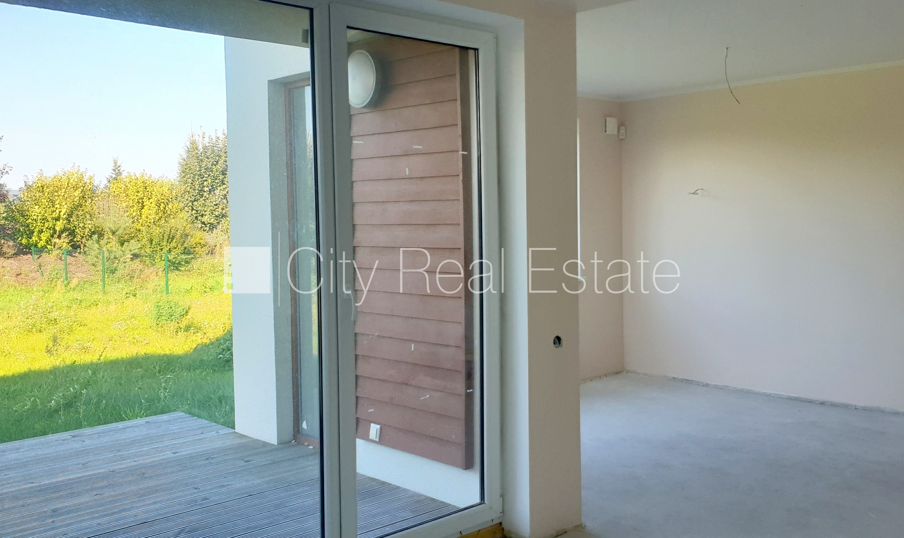 Sludinājumi. Projekts - Saliena, rindu māja, jaunceltne, fasāde ar dekoratīvo apmetumu, gāzbetona bloku sienas Cena: 360000 EUR Foto #17